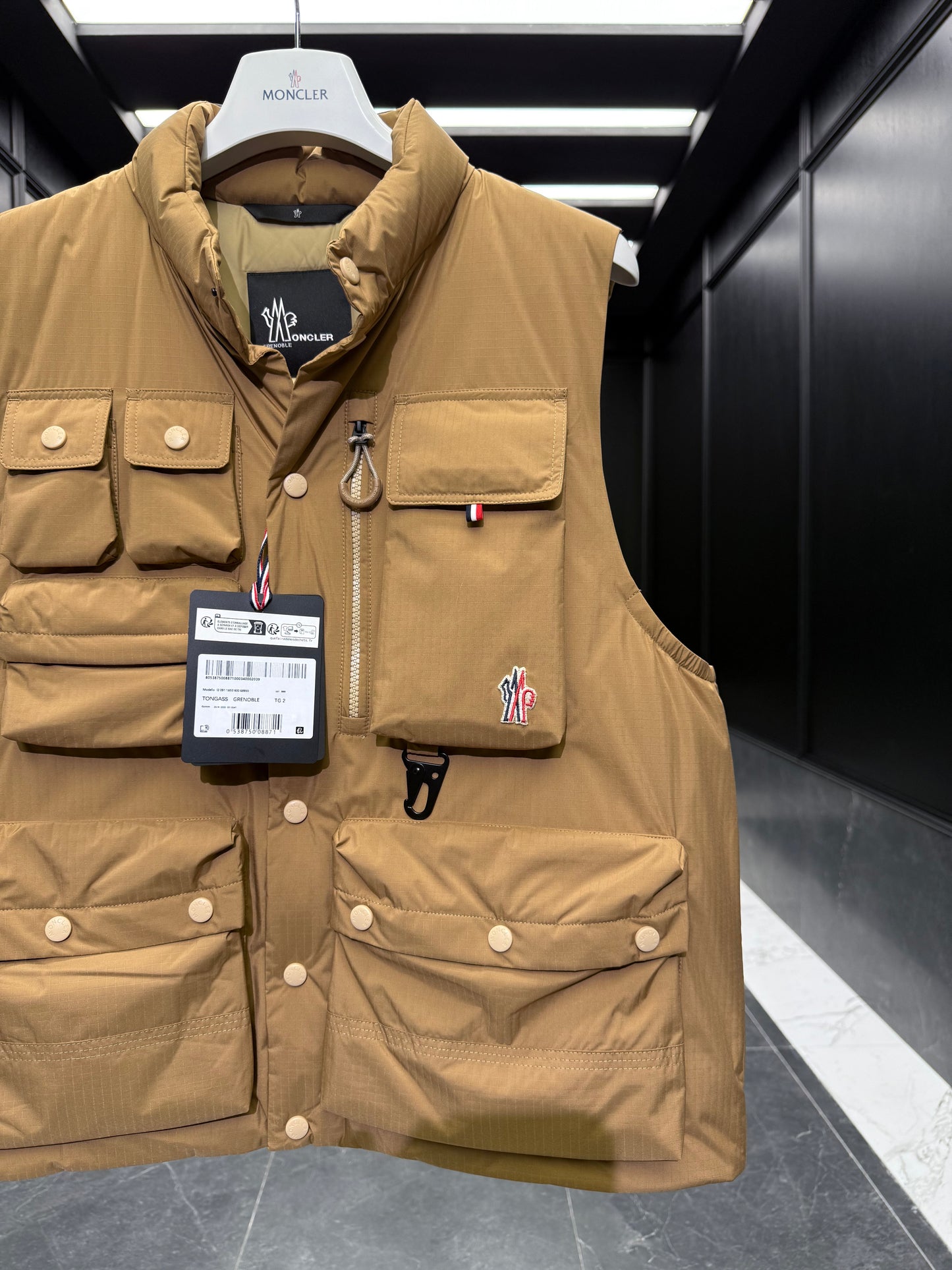 MONC TONGASS VEST