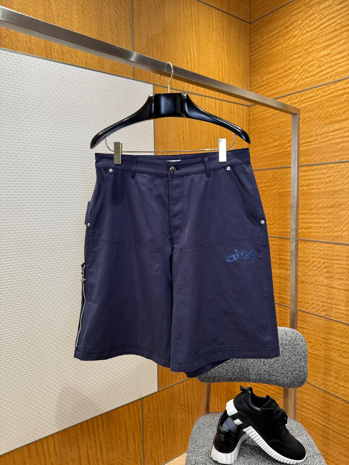 CD SHORTS