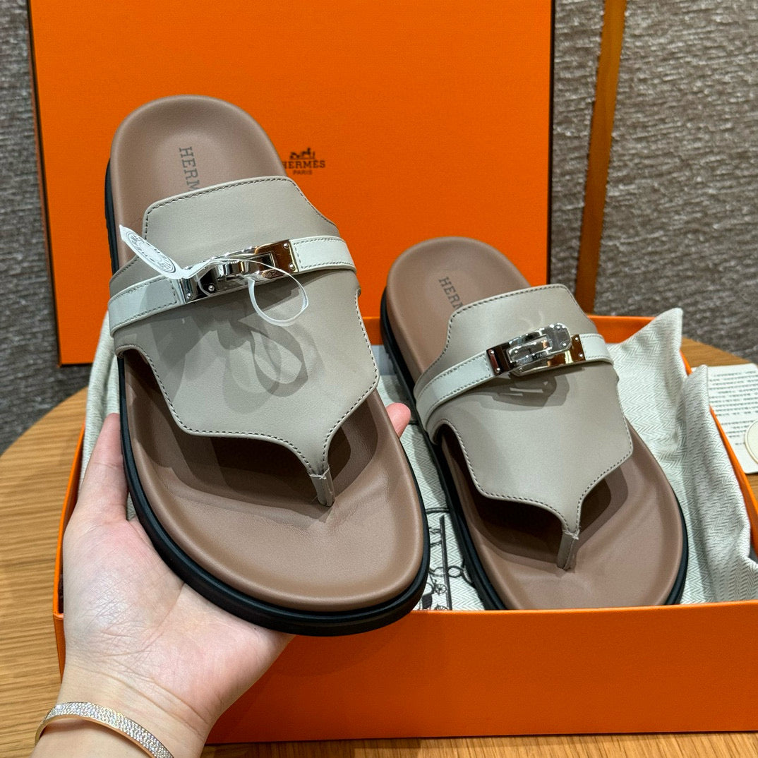 HERM EMPIRE SANDALS