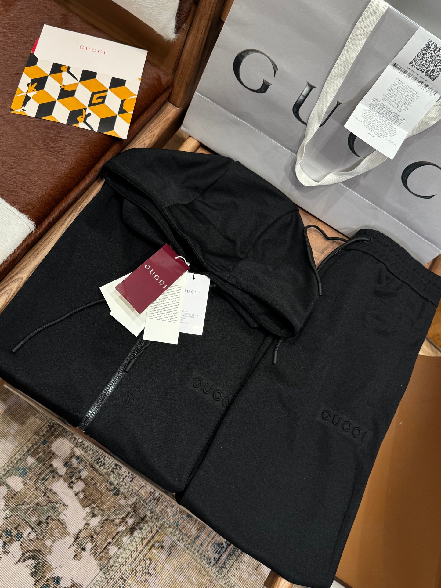 GG ZIP HOODIE