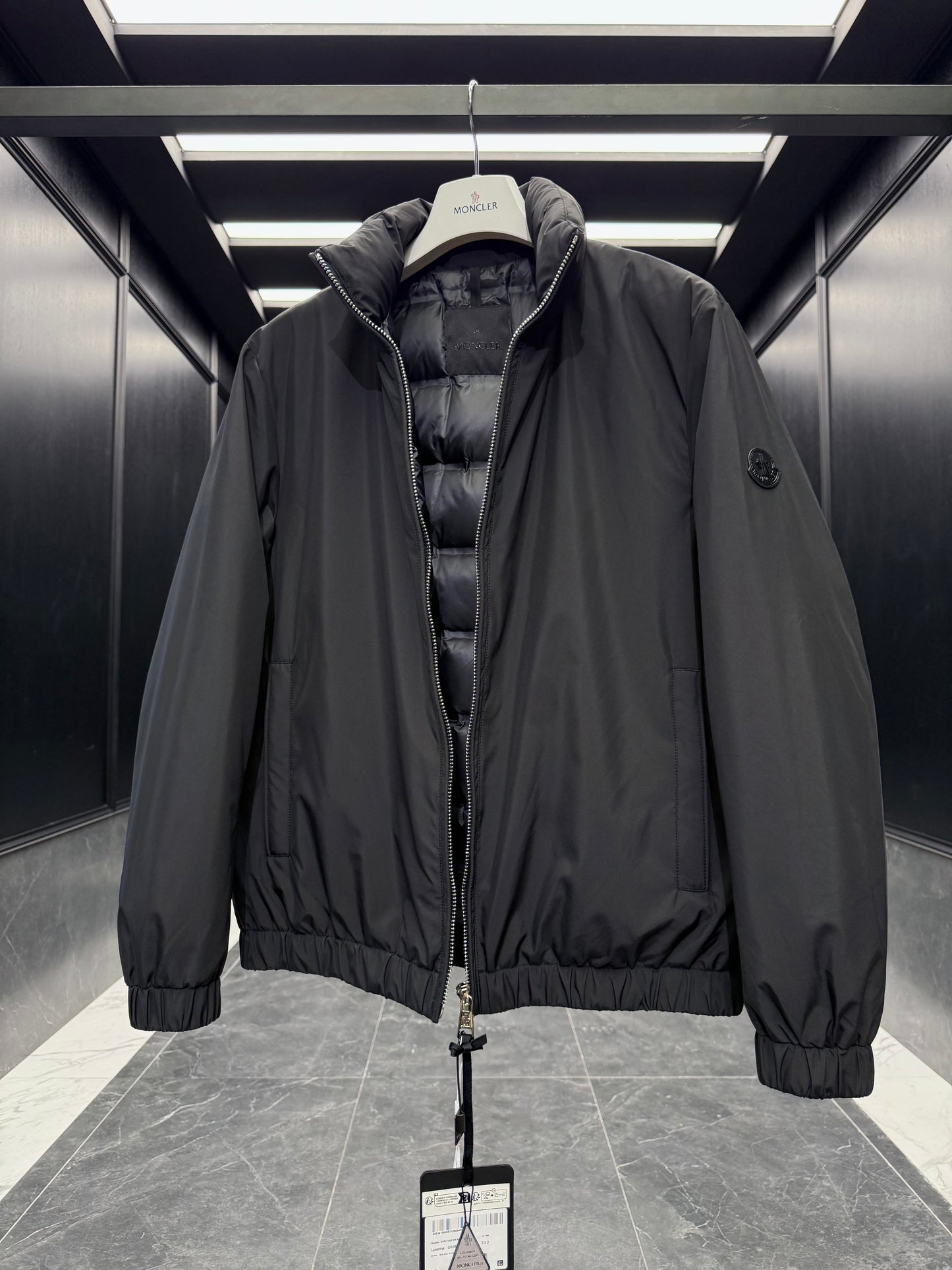 MONC LUSERNA JACKET