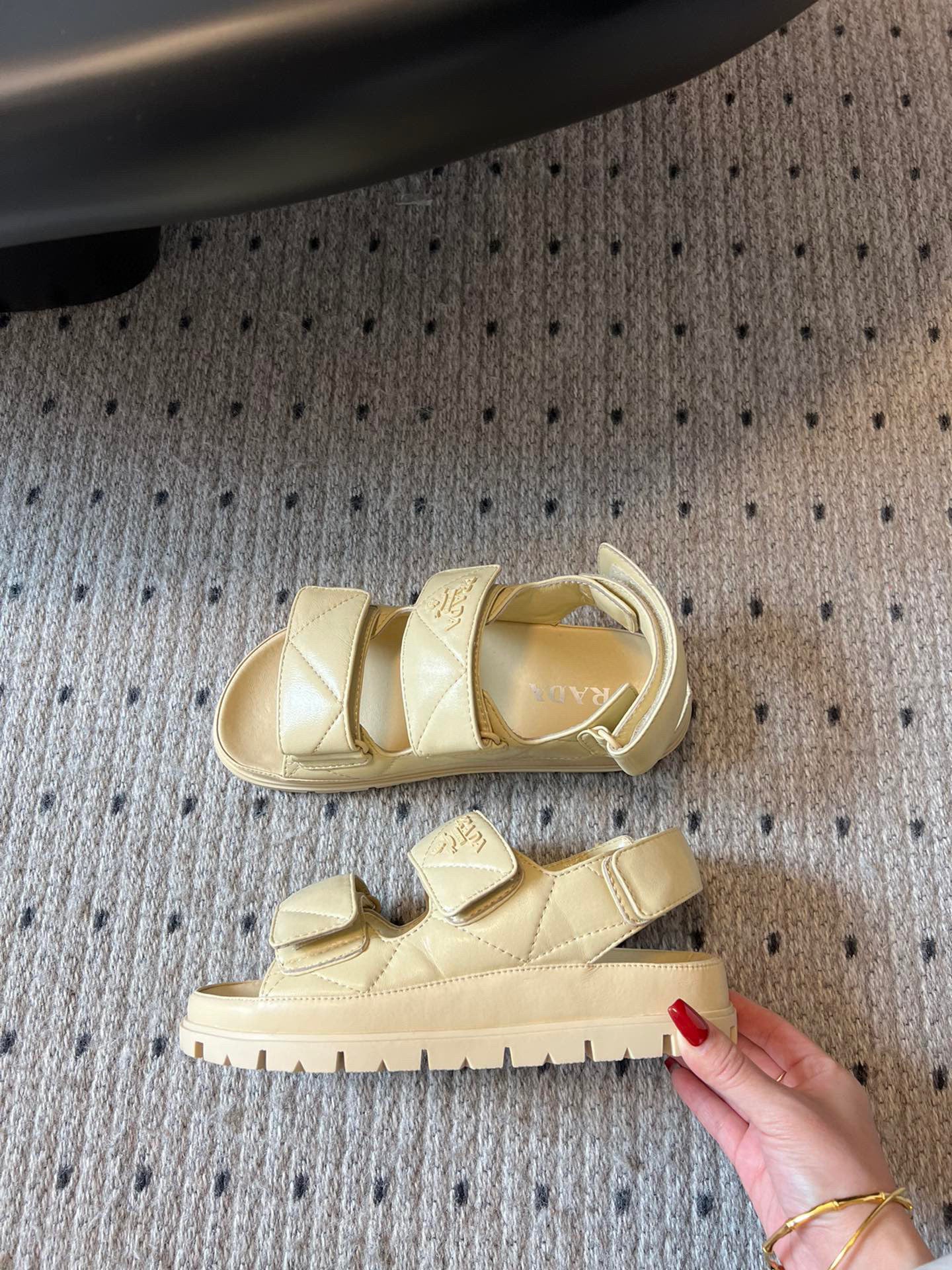 PD SANDALS