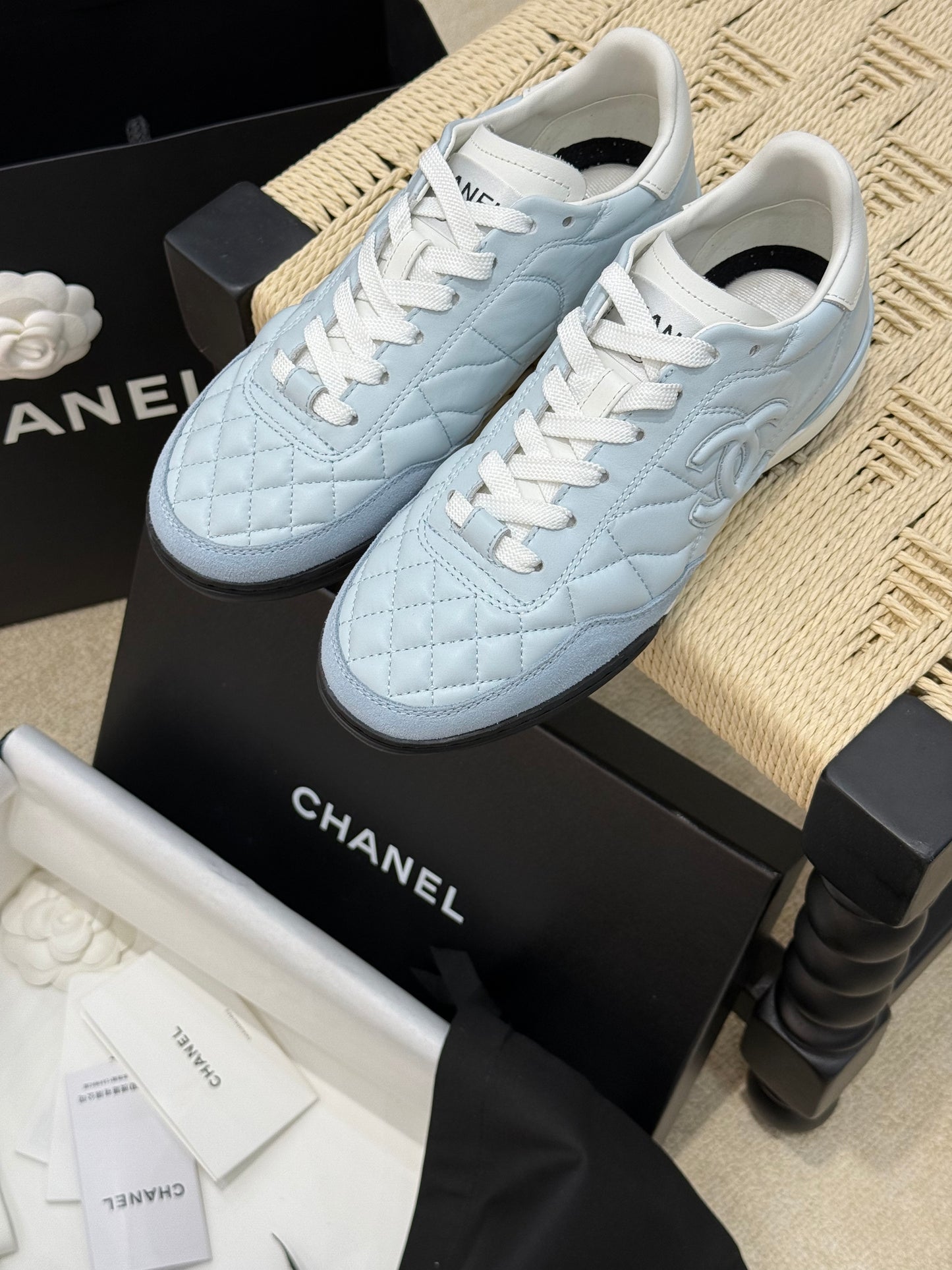 CC SNEAKER