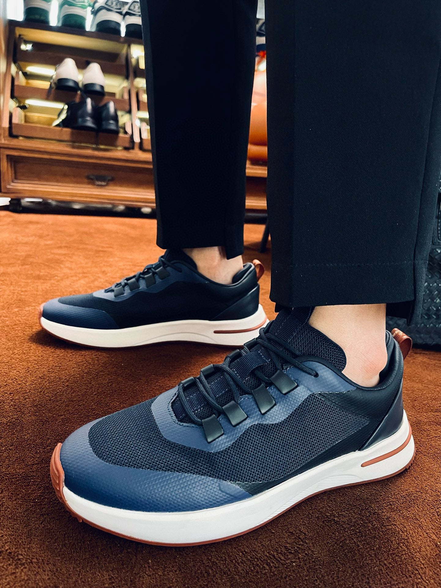 LORO P WEEKEND WALK TRAINERS