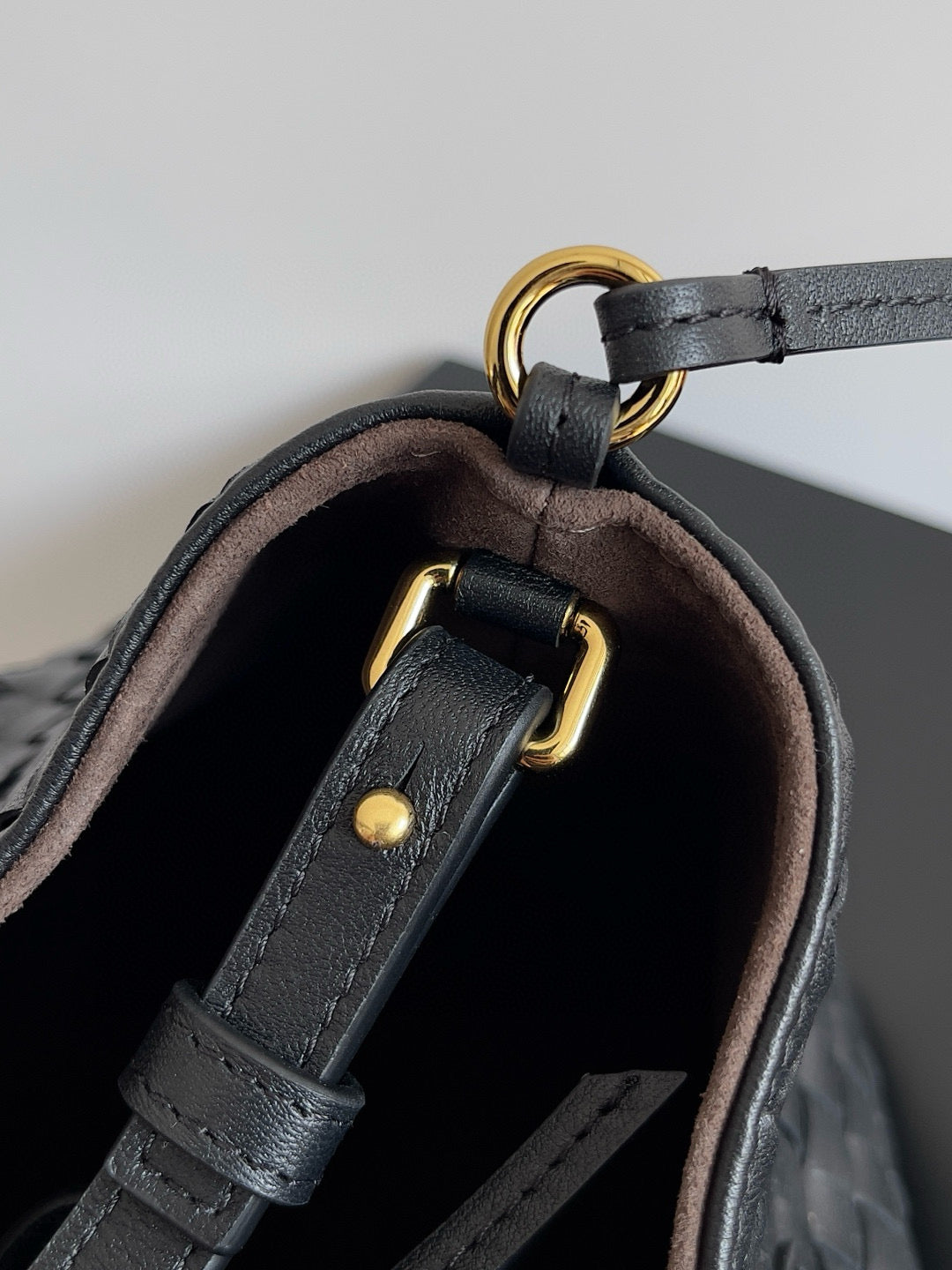 BOTT V SMALL PINACOTECA BAG