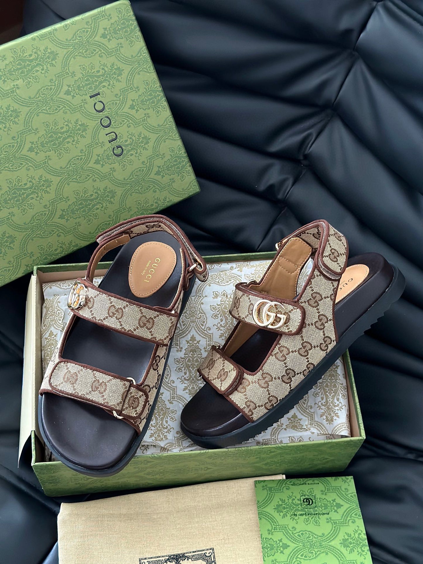 GG SANDALS