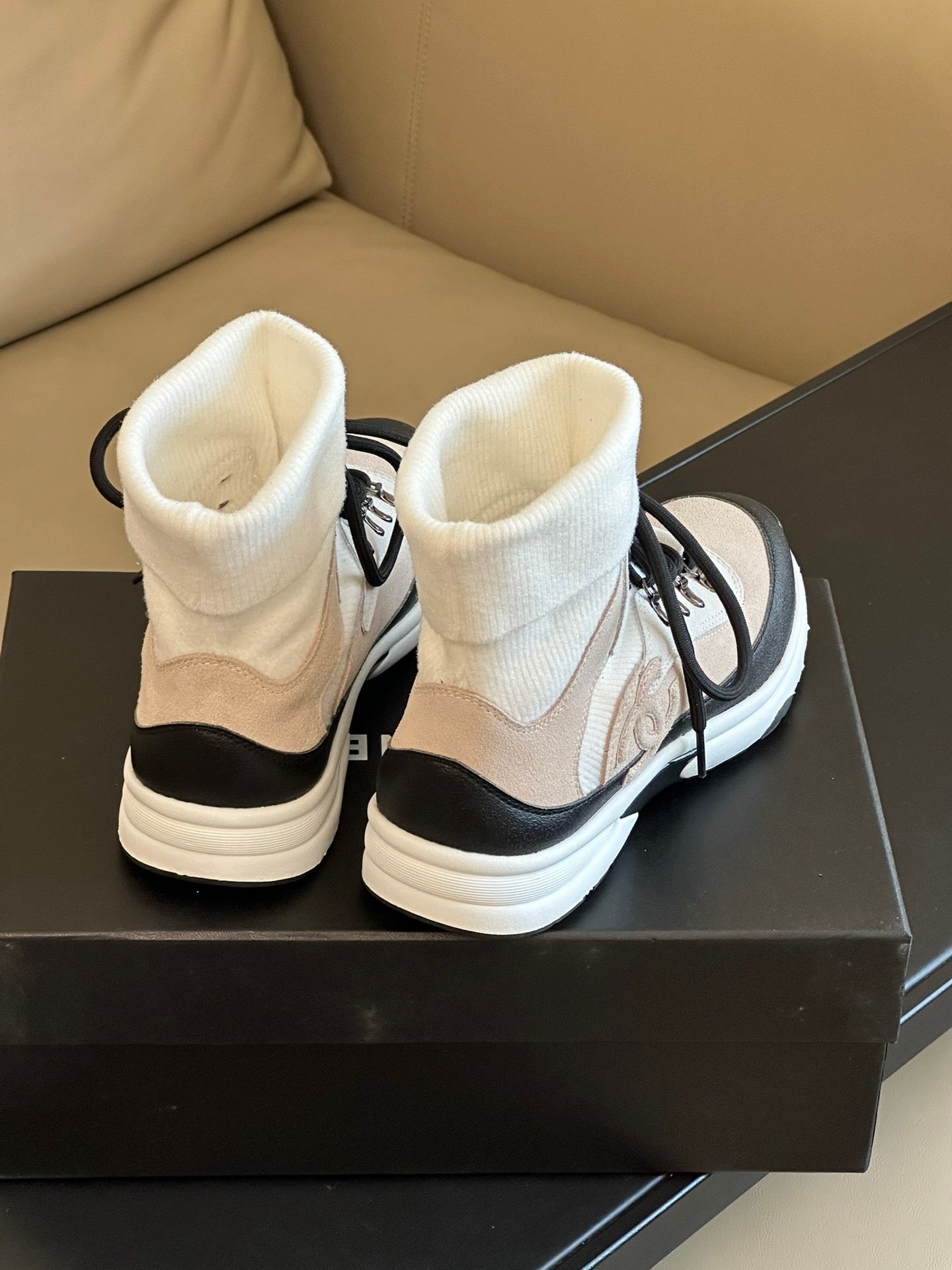 CC TRAINERS