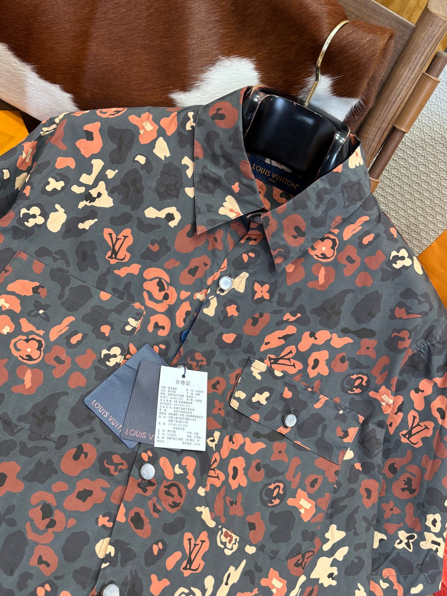 LOU SHIRT
