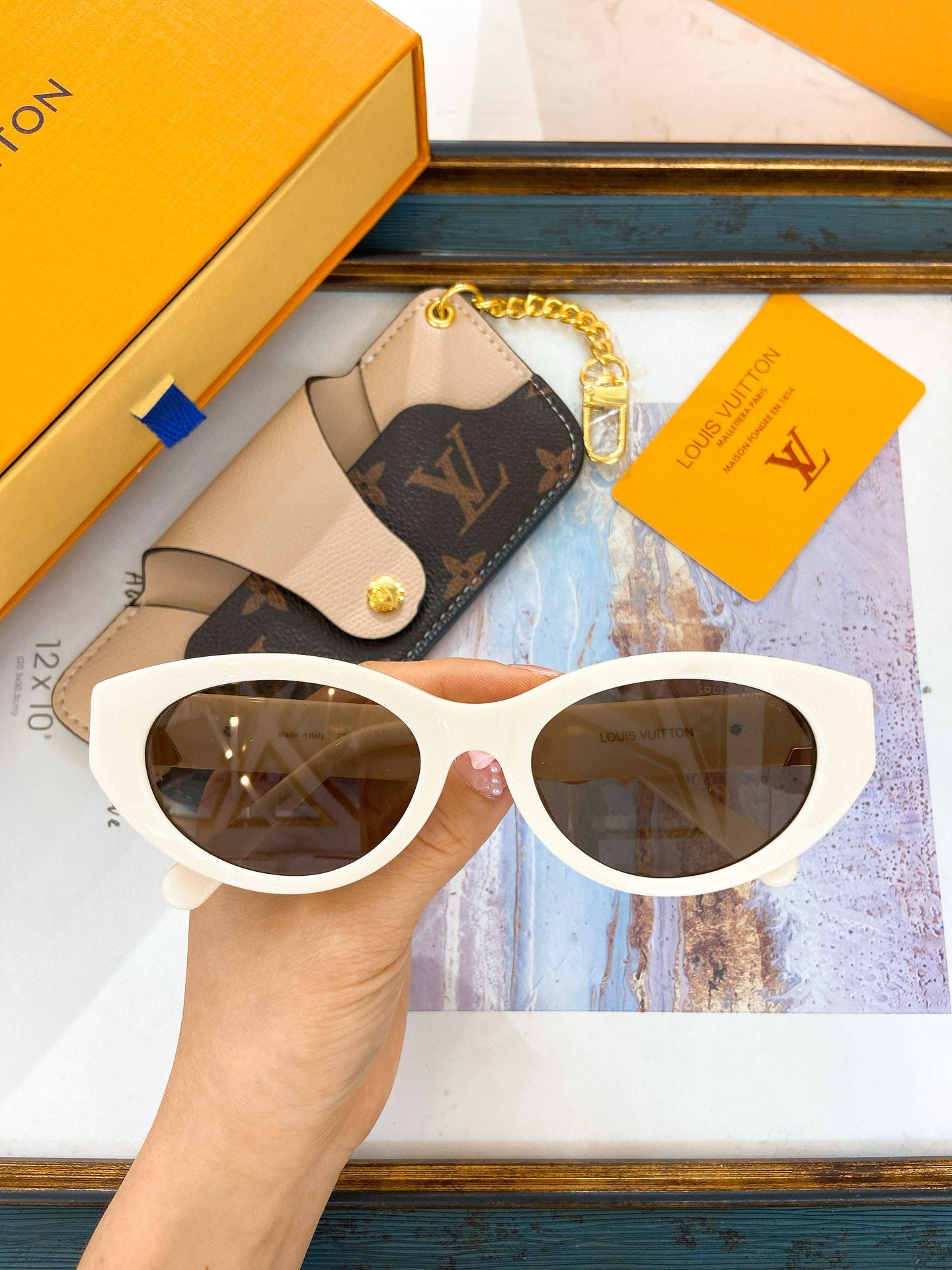 LOU SUNGLASSES