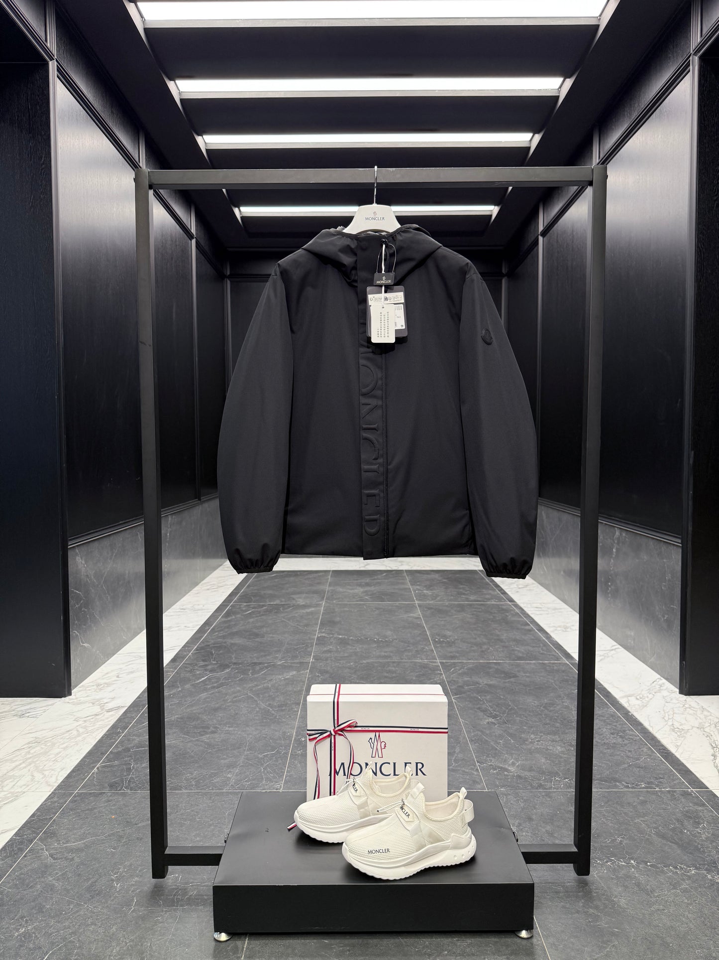 MONC POLSET JACKET