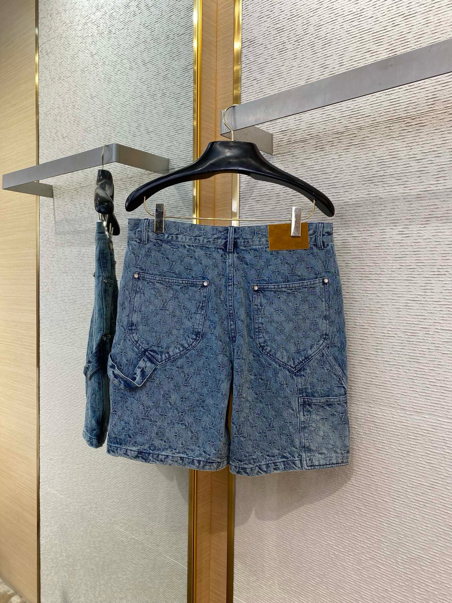 LOU DENIM SHORTS