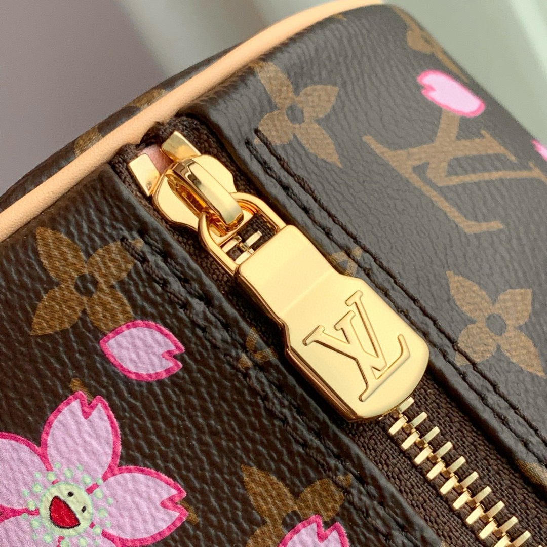 LOU x MURAKAMI PAPILON BAG