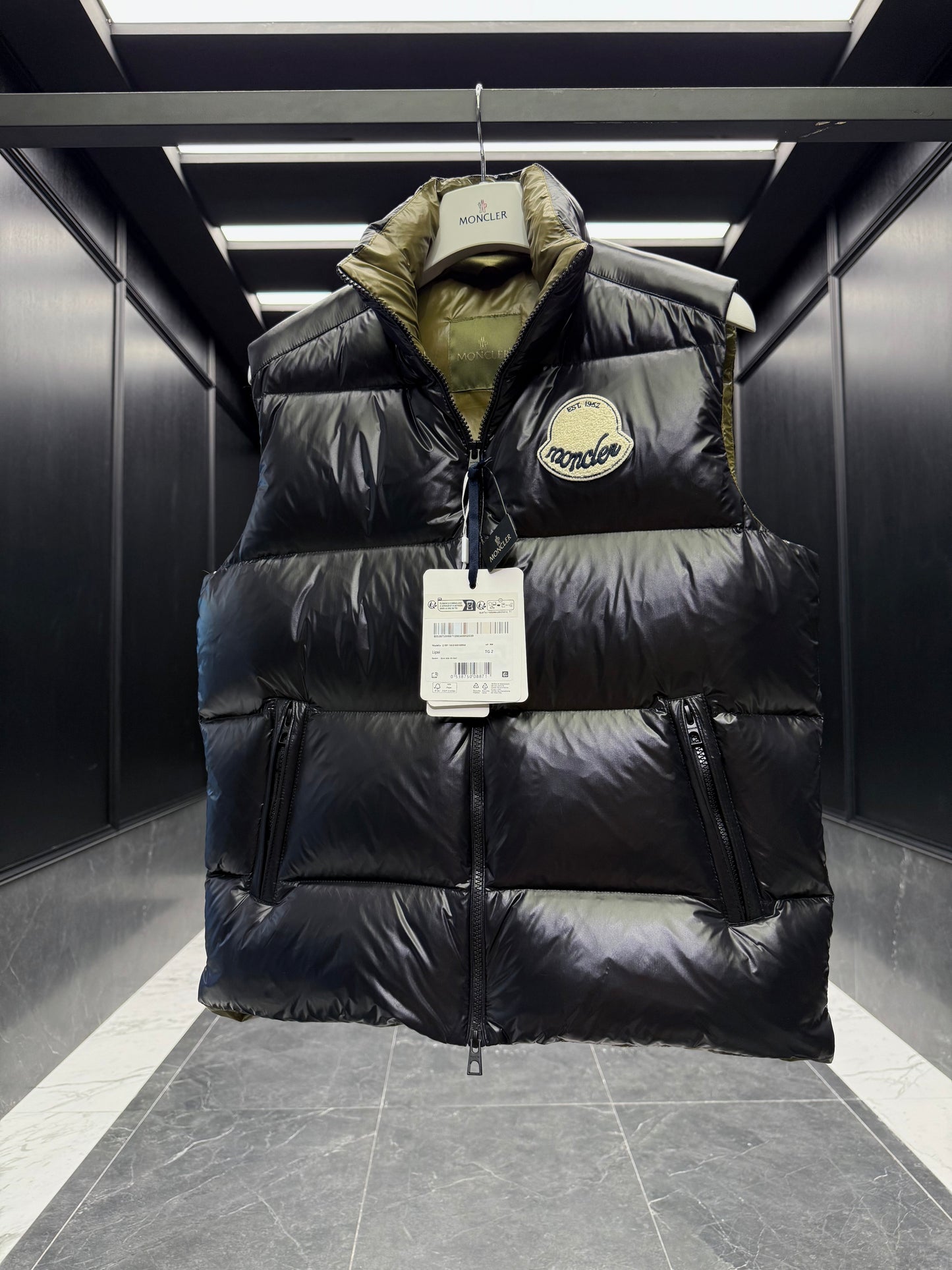 MONC LIPSI VEST