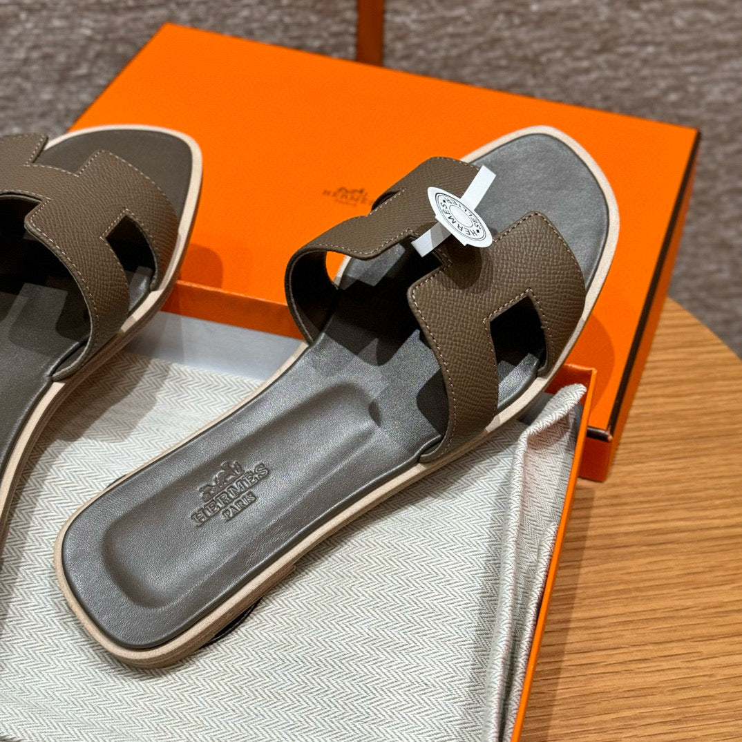 HERM ORAN SANDALS