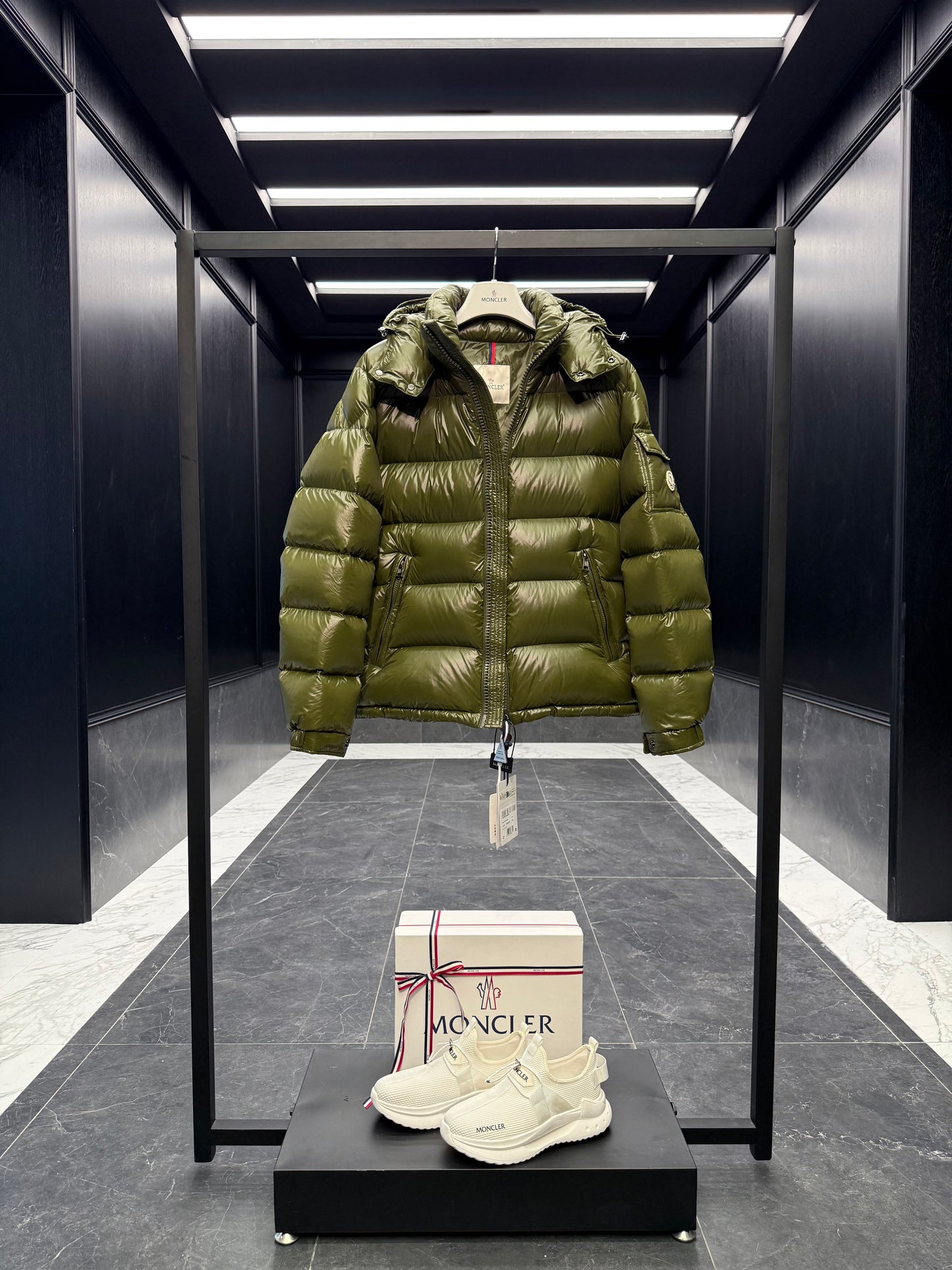 MONC MAYA JACKET