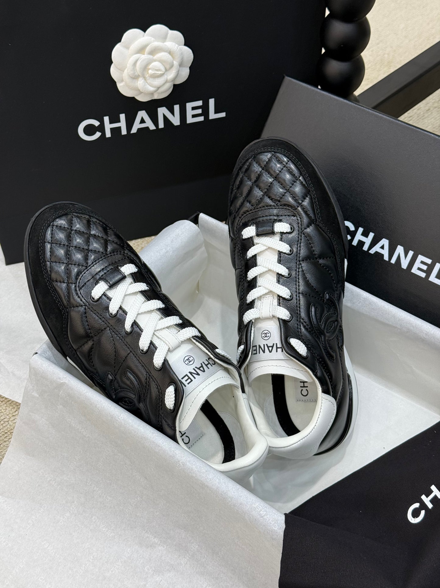 CC SNEAKER