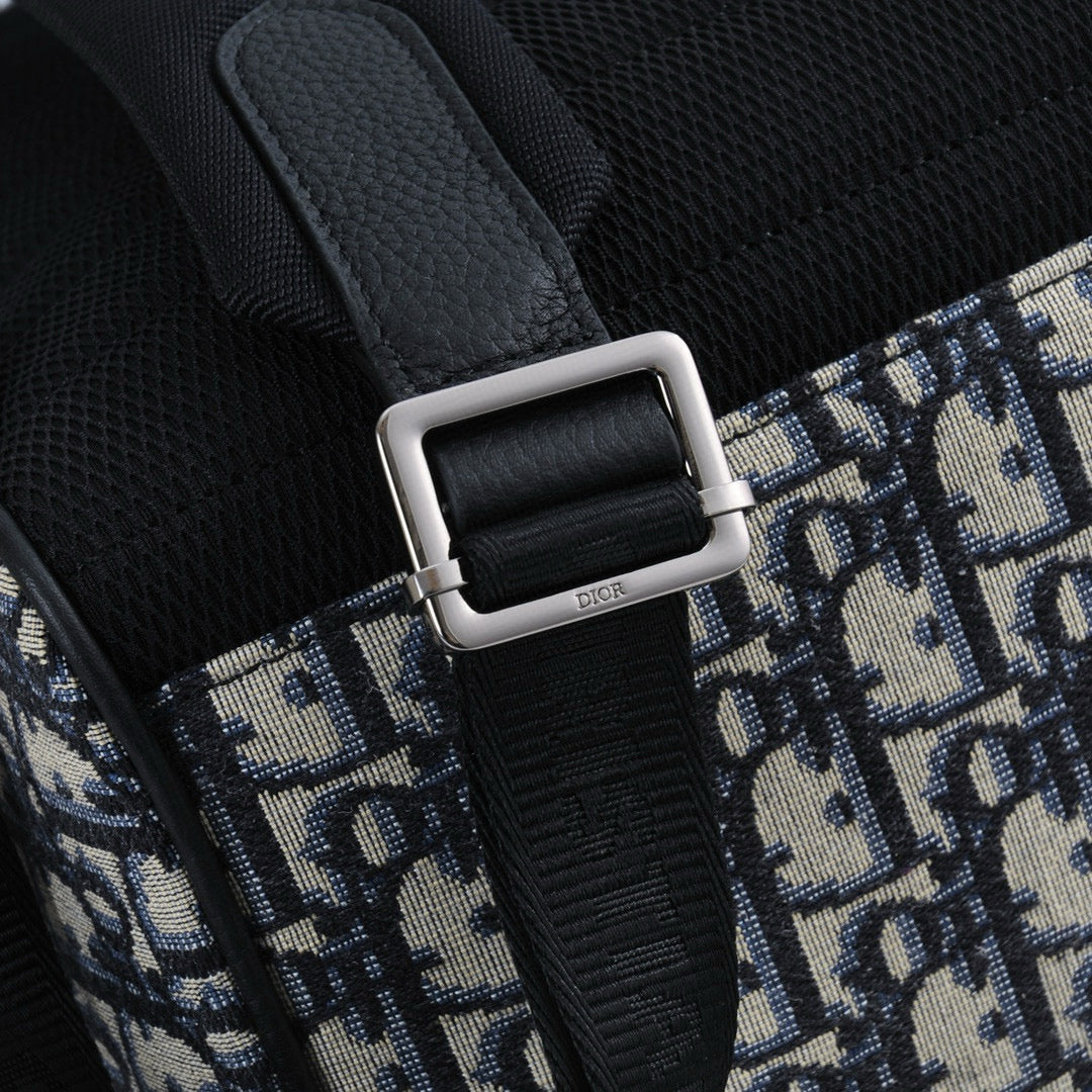 CD SADDLE BACKPACK