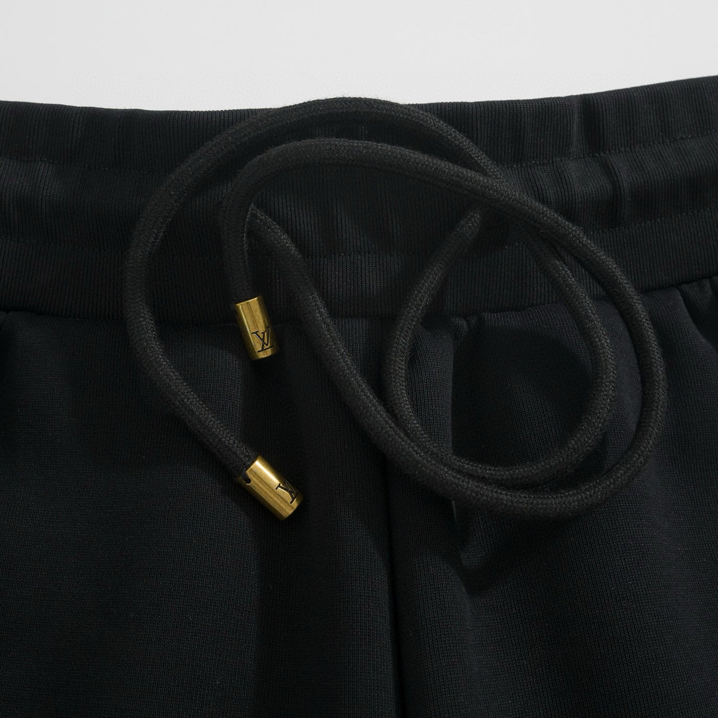 LOU JOGGERS