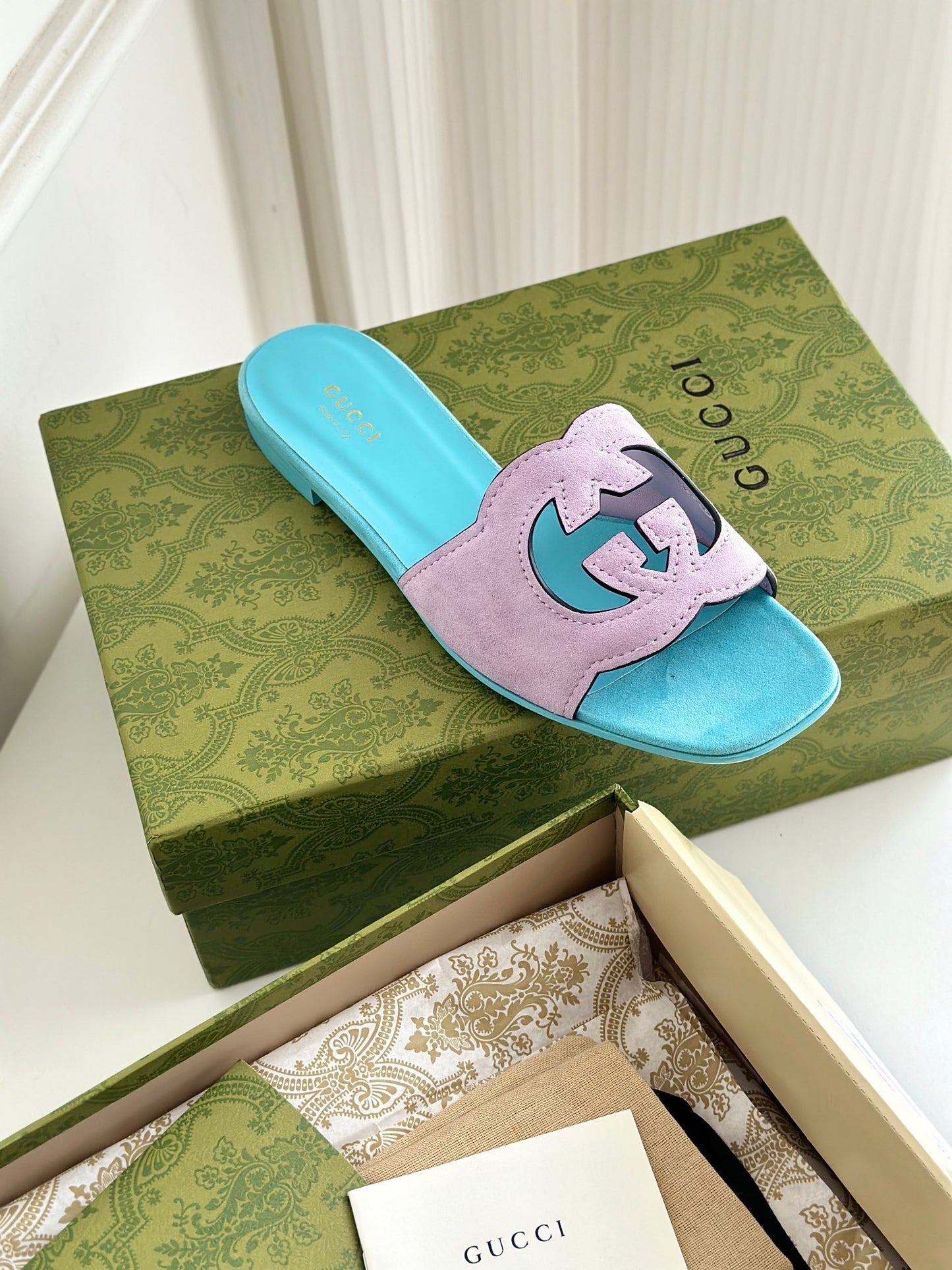 GG CUT OUT SANDALS