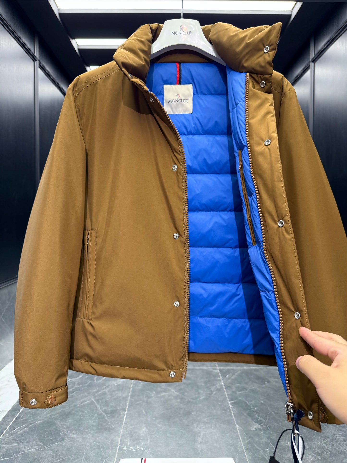 MONC EPINE JACKET