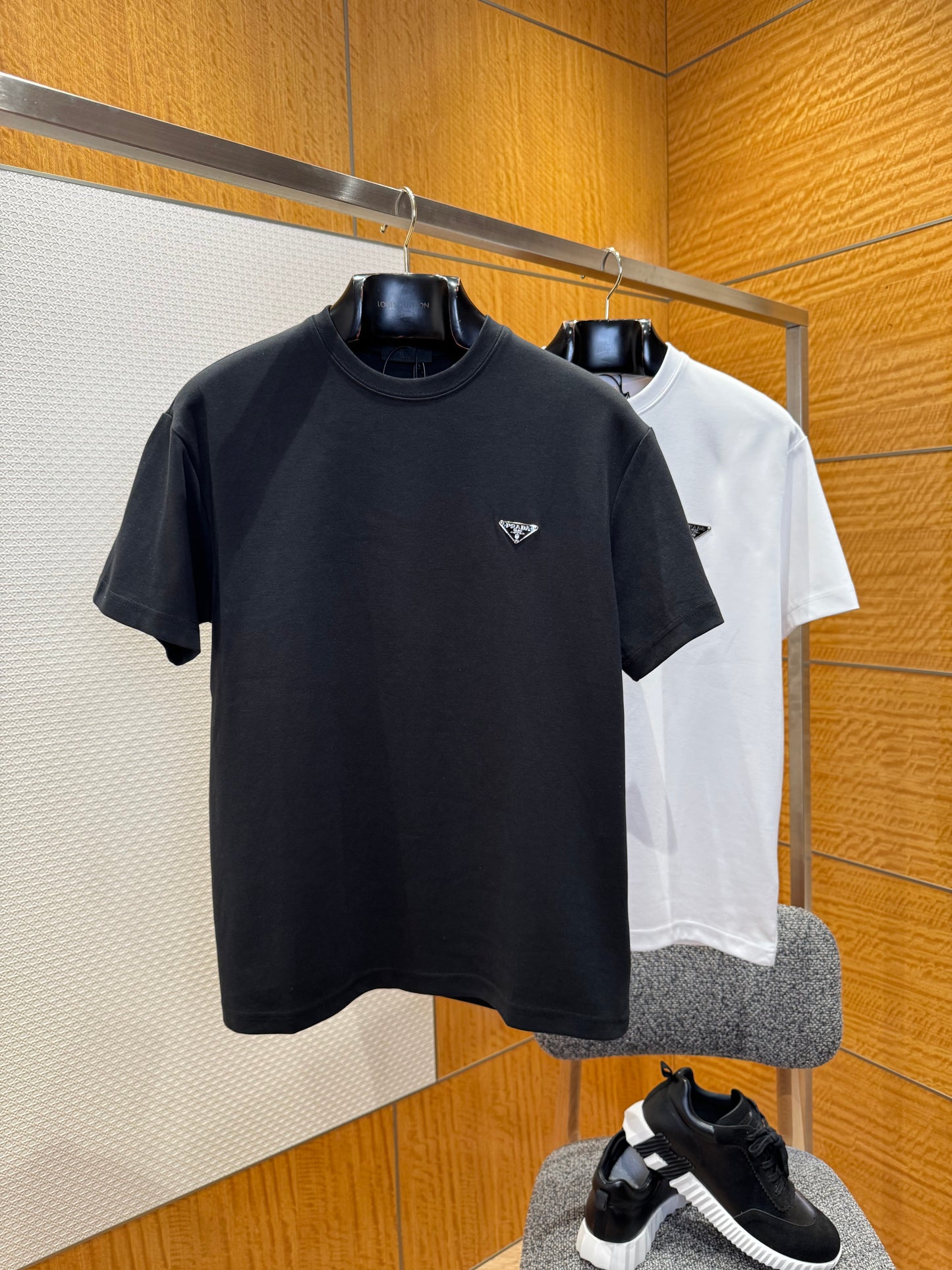 PD T-SHIRT