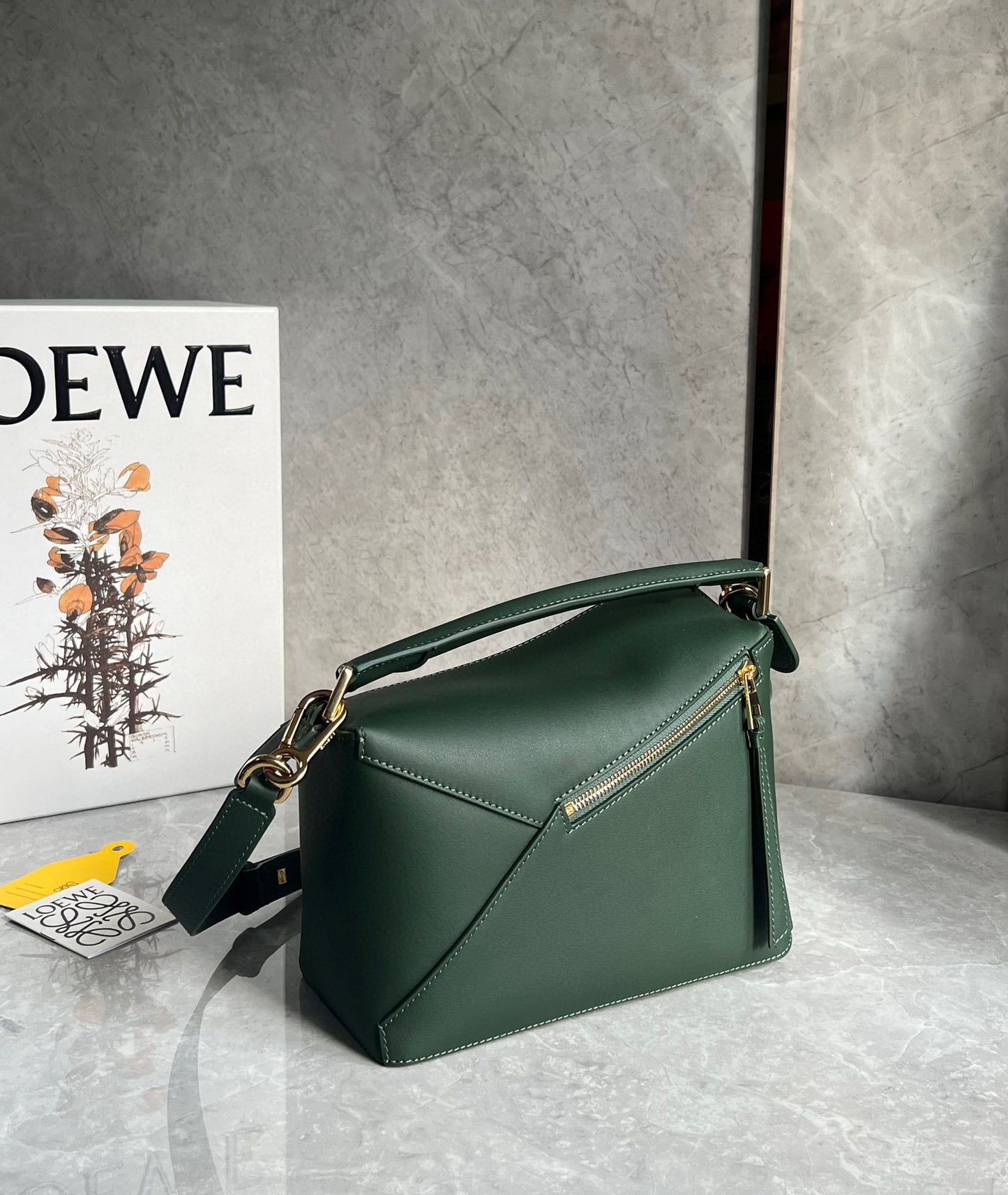 LOEW SMALL PUZZLE EDGE BAG