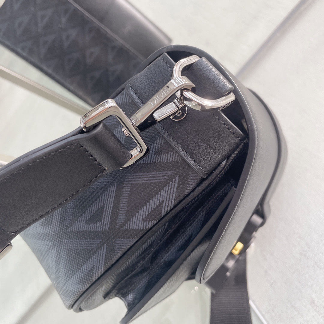 CD HIT THE ROAD BAG