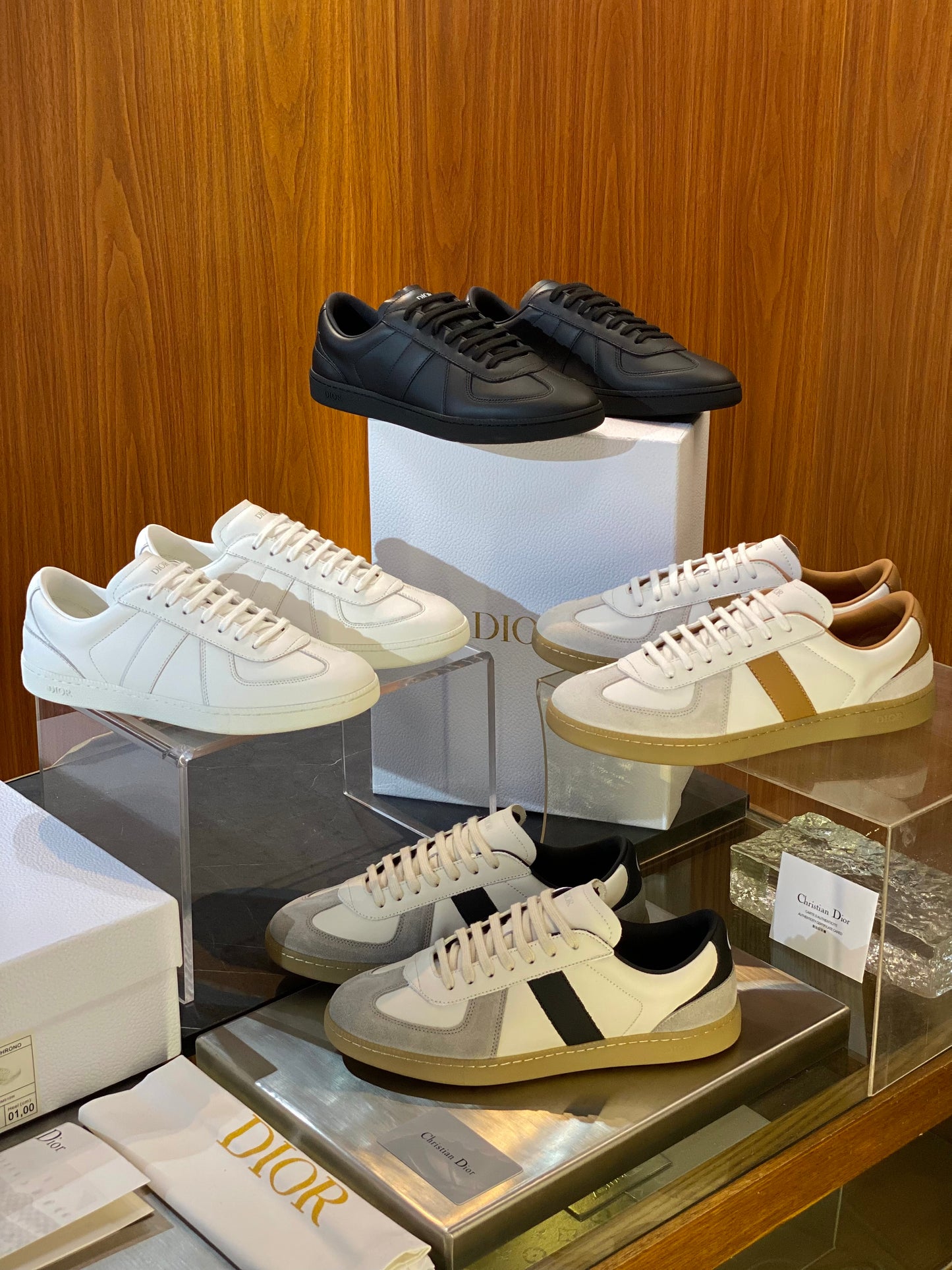 CD B01 SNEAKER