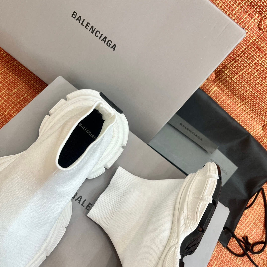 BAL 3XL TRAINERS