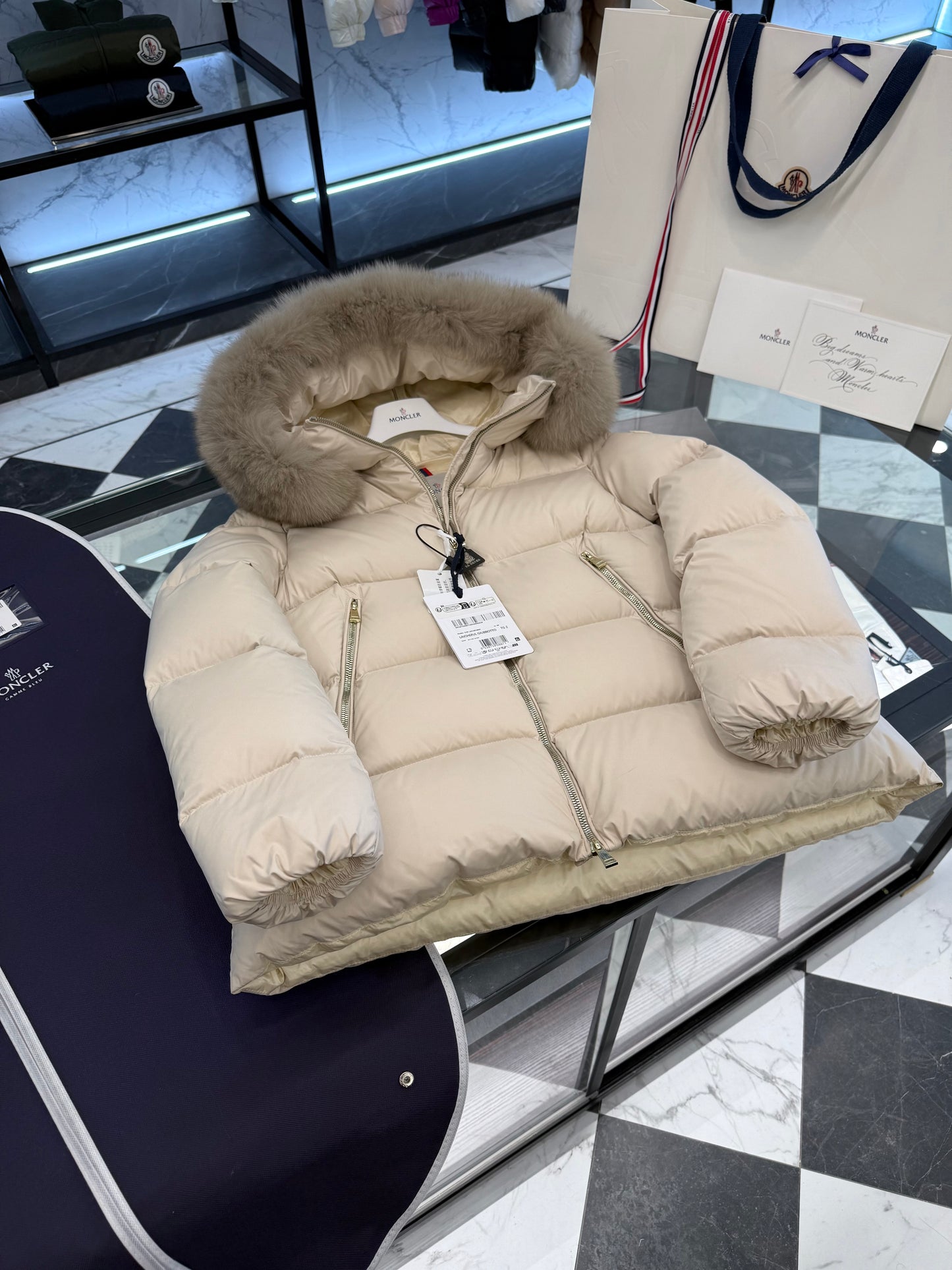 MONC LAICHEFUR JACKET