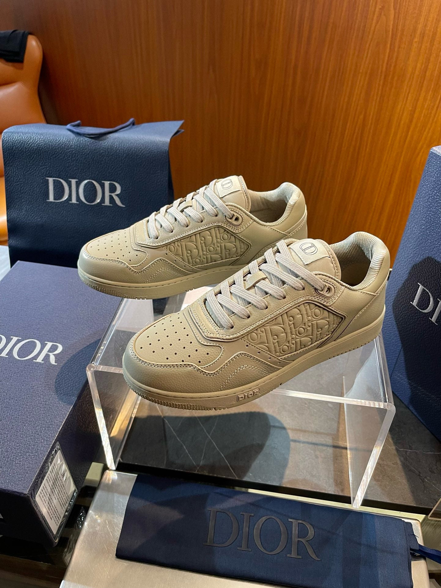 CD B27 SNEAKERS