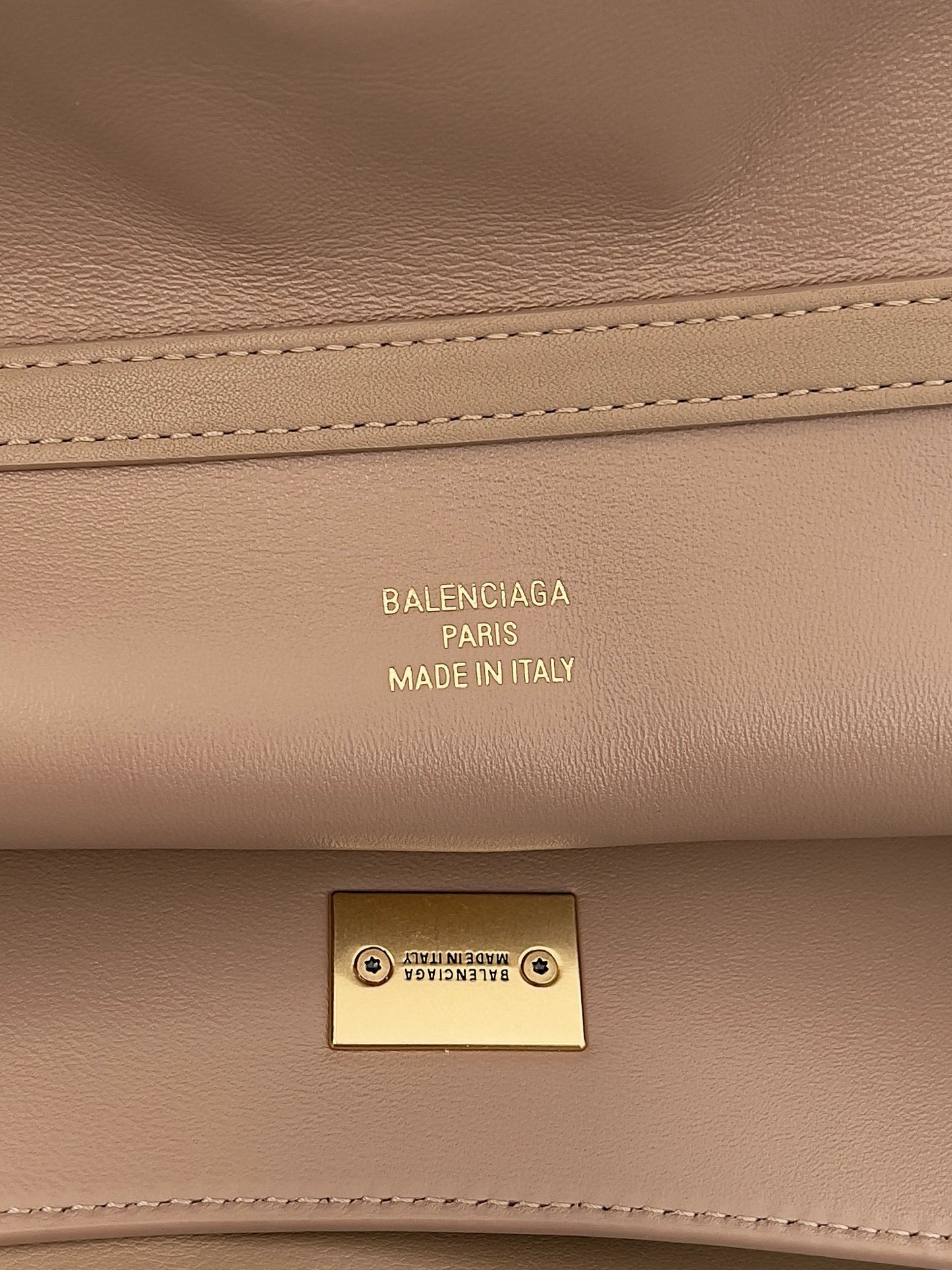 BAL MEDIUM RODEO BAG