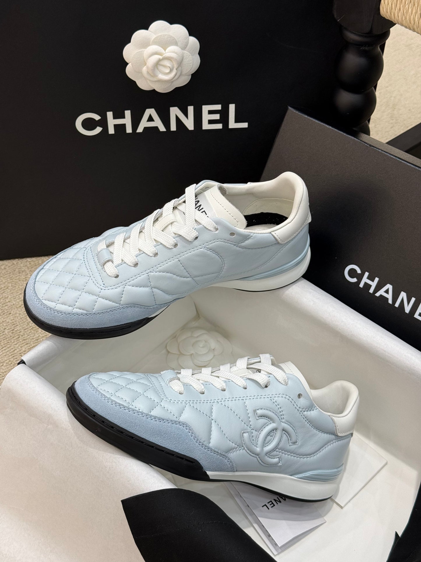CC SNEAKER