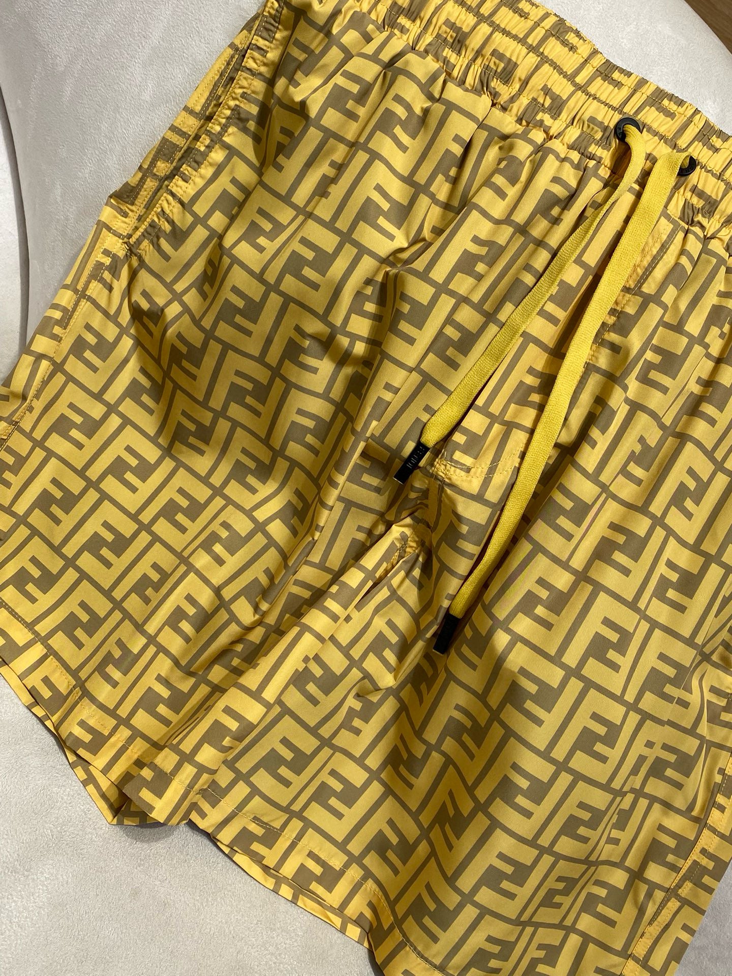 FEN SHORTS
