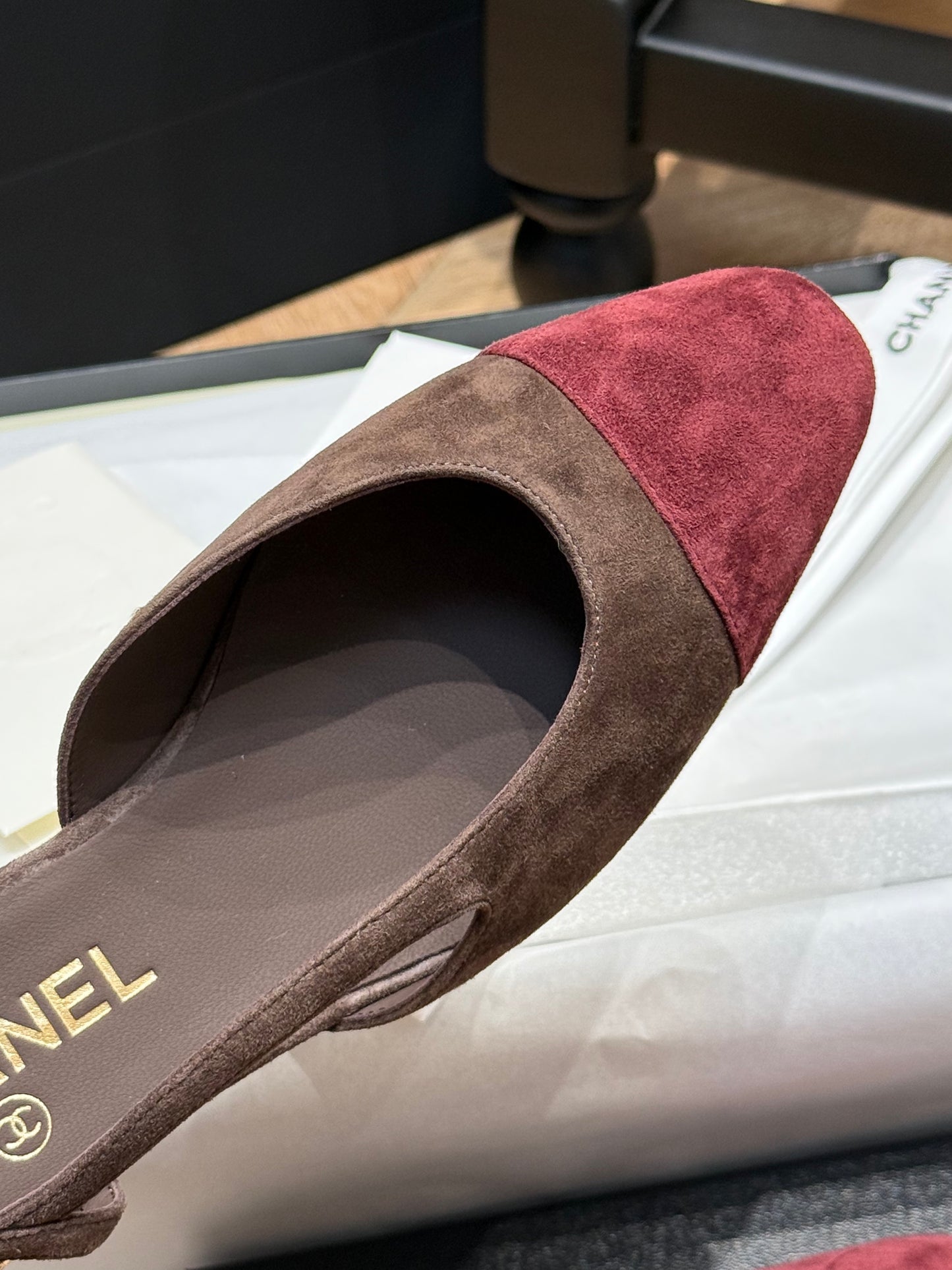 CC SLINGBACK PUMPS