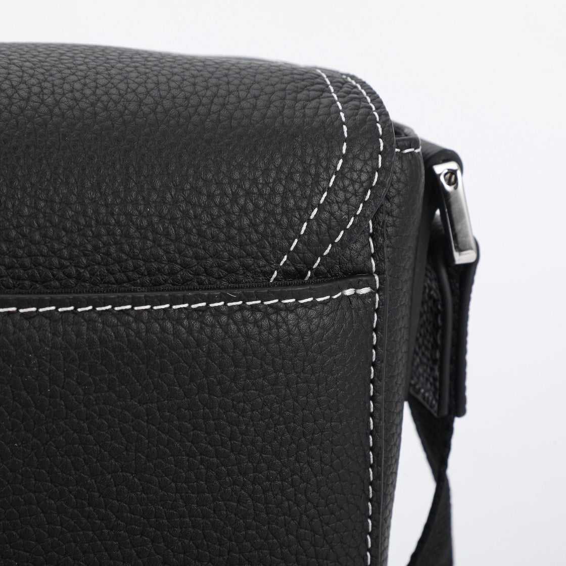 CD SADDLE MESSENGER BAG