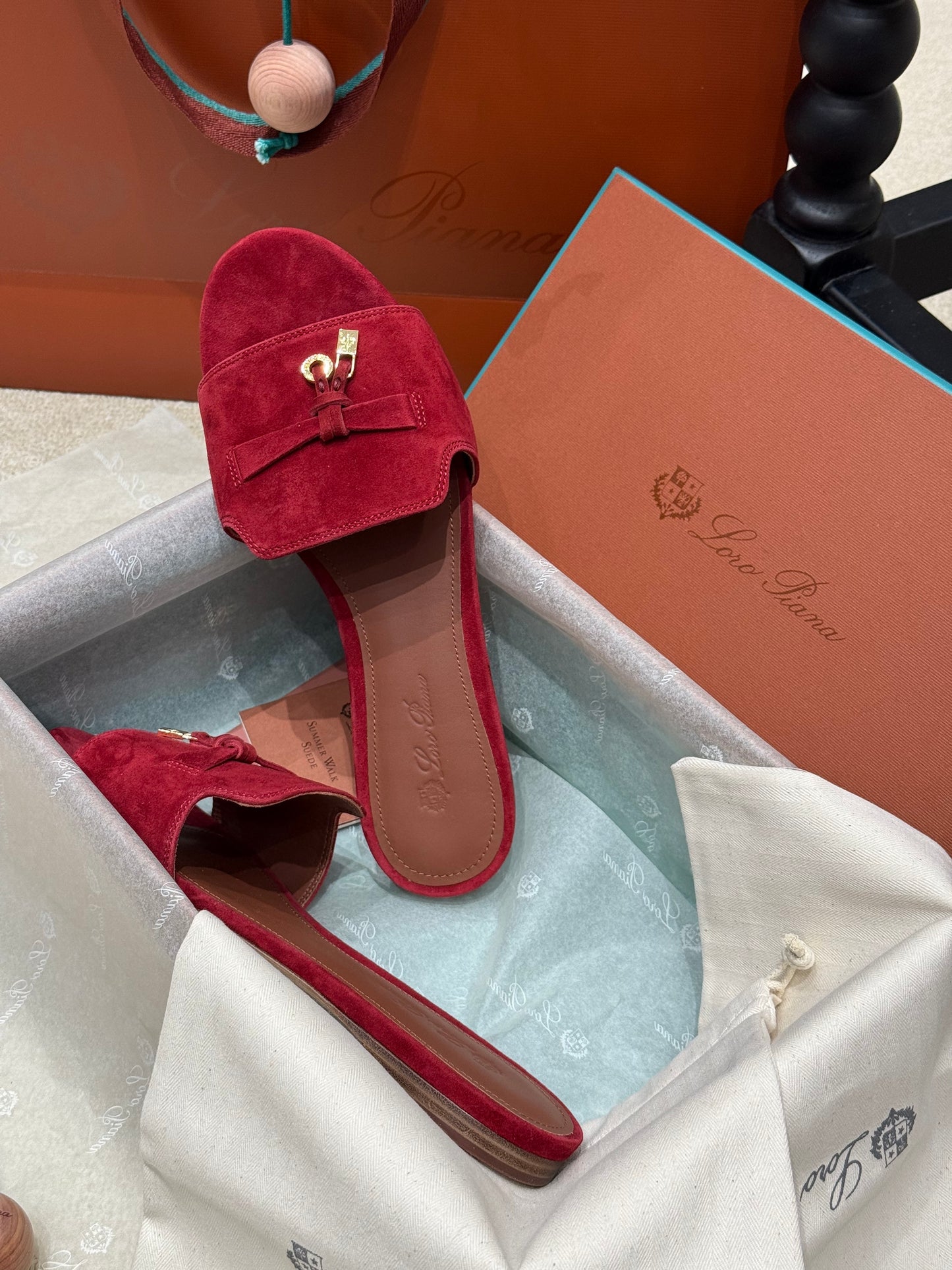 LORO P SUMMER CHARM SLIPPER