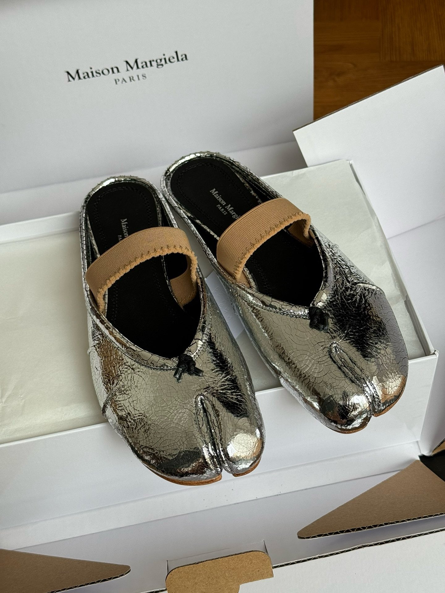 MAISON M TABI BALLET FLATS