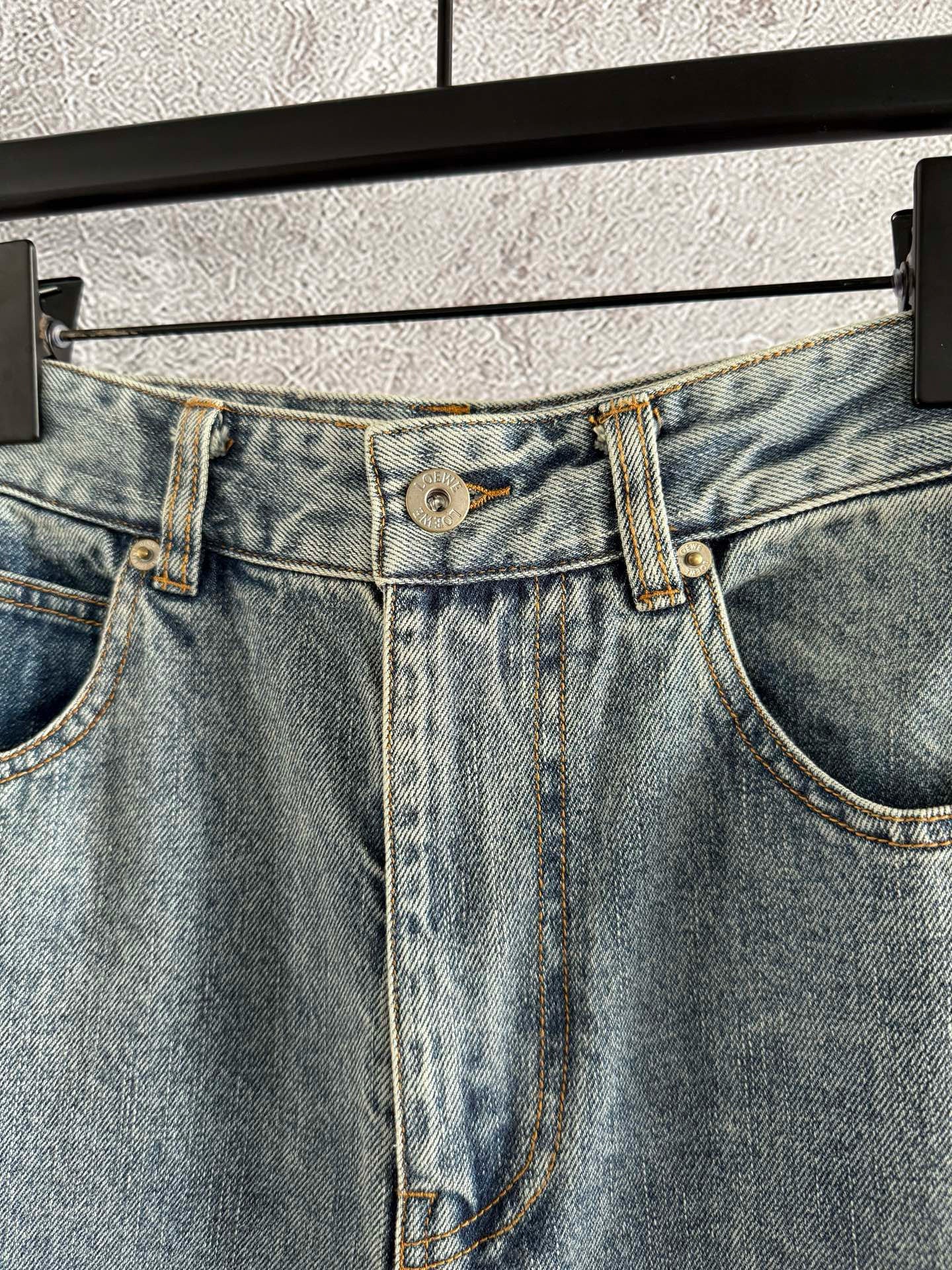 LOEW JEANS