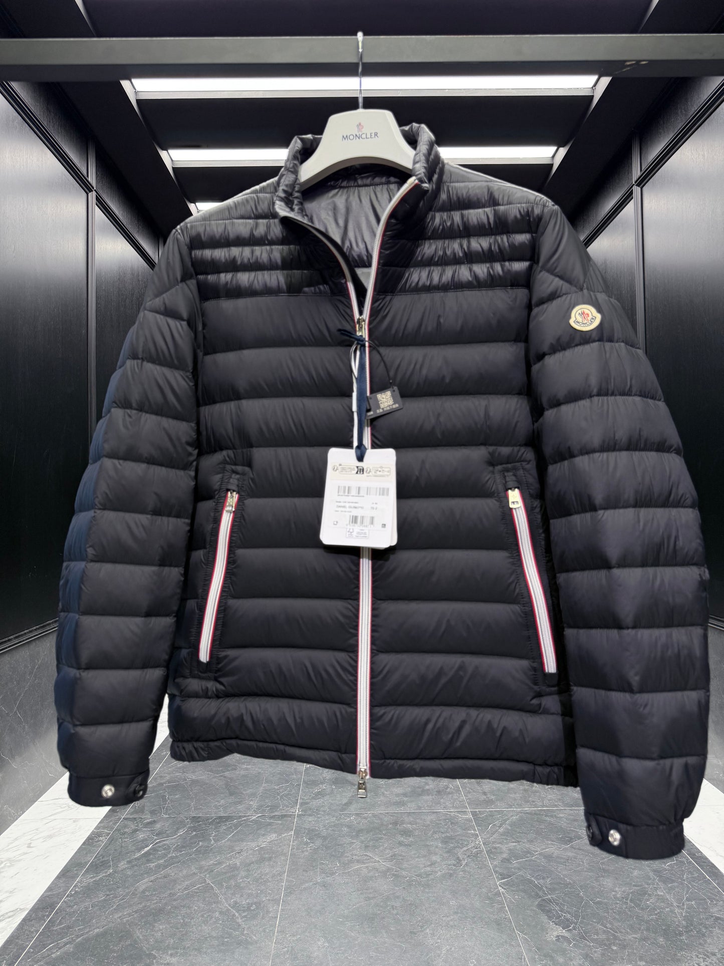 MONC DANIEL JACKET