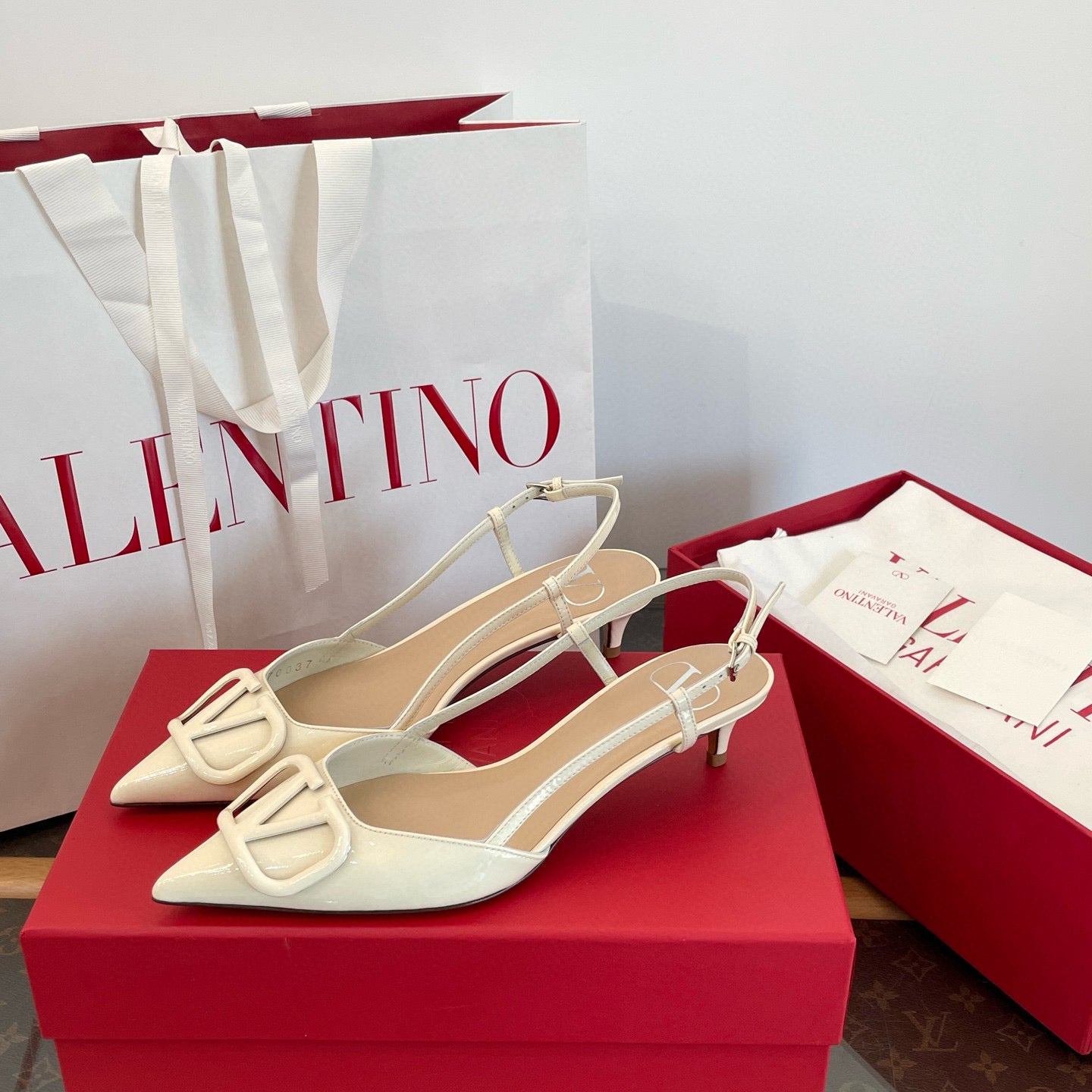 VAL HEELS