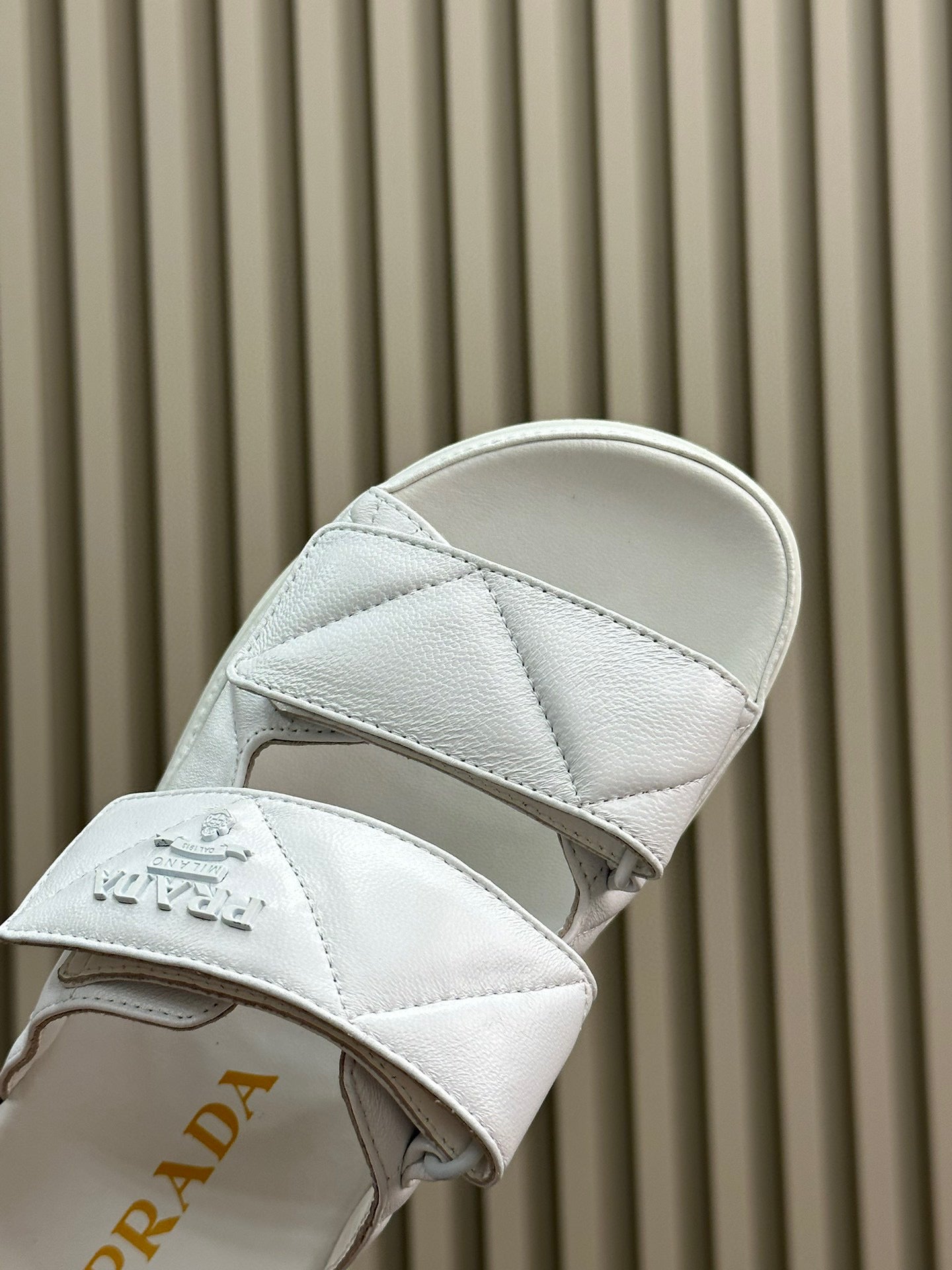PD NAPPA LEATHER SLIDES