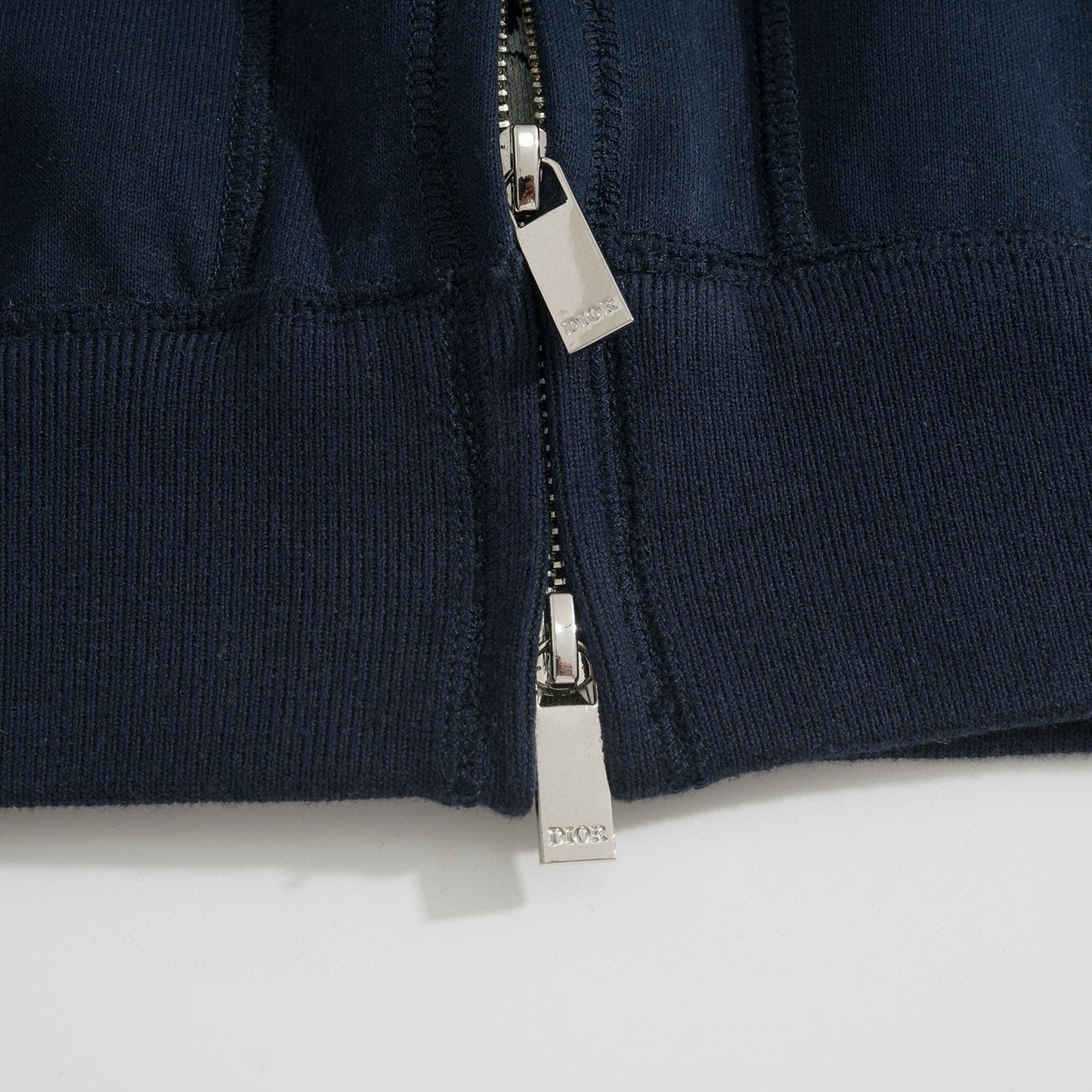CD ZIP HOODIE