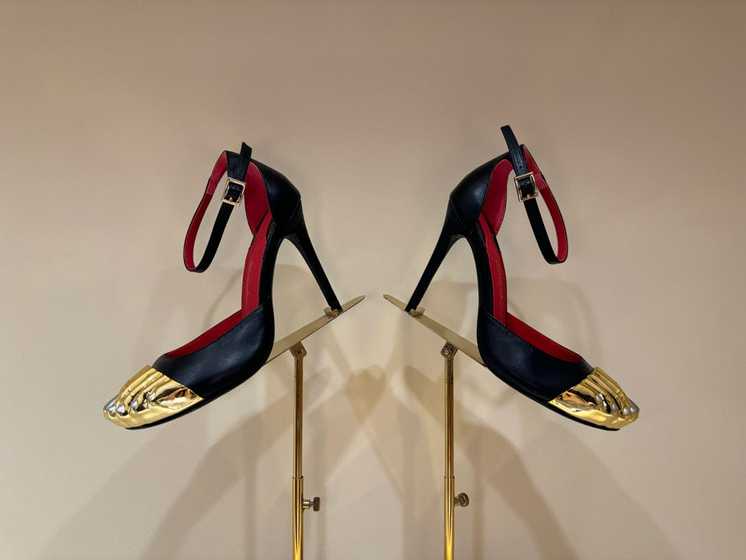 SCHIAPARELLI HEELS