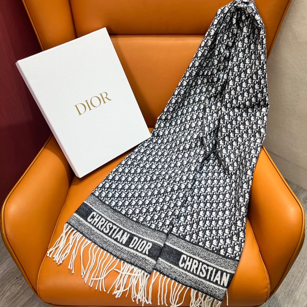 CD OBLIQUE SCARF