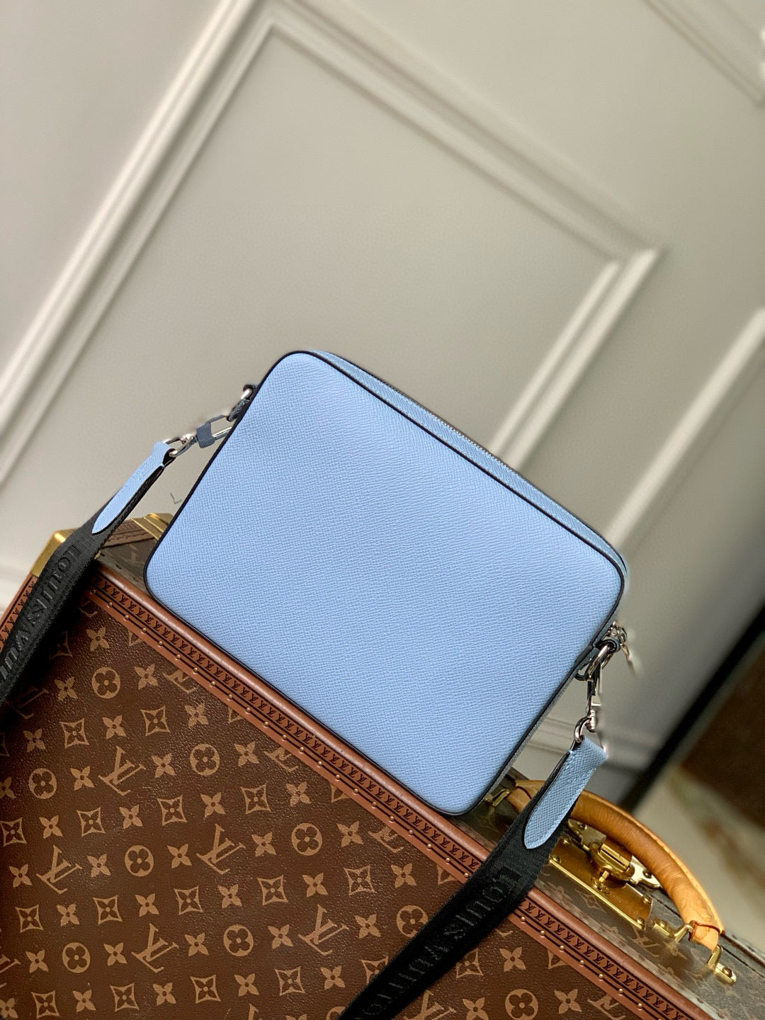 LOU TRIO MESSENGER BAG