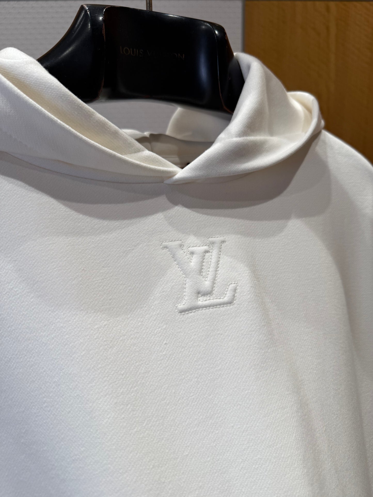 LOU HOODIE