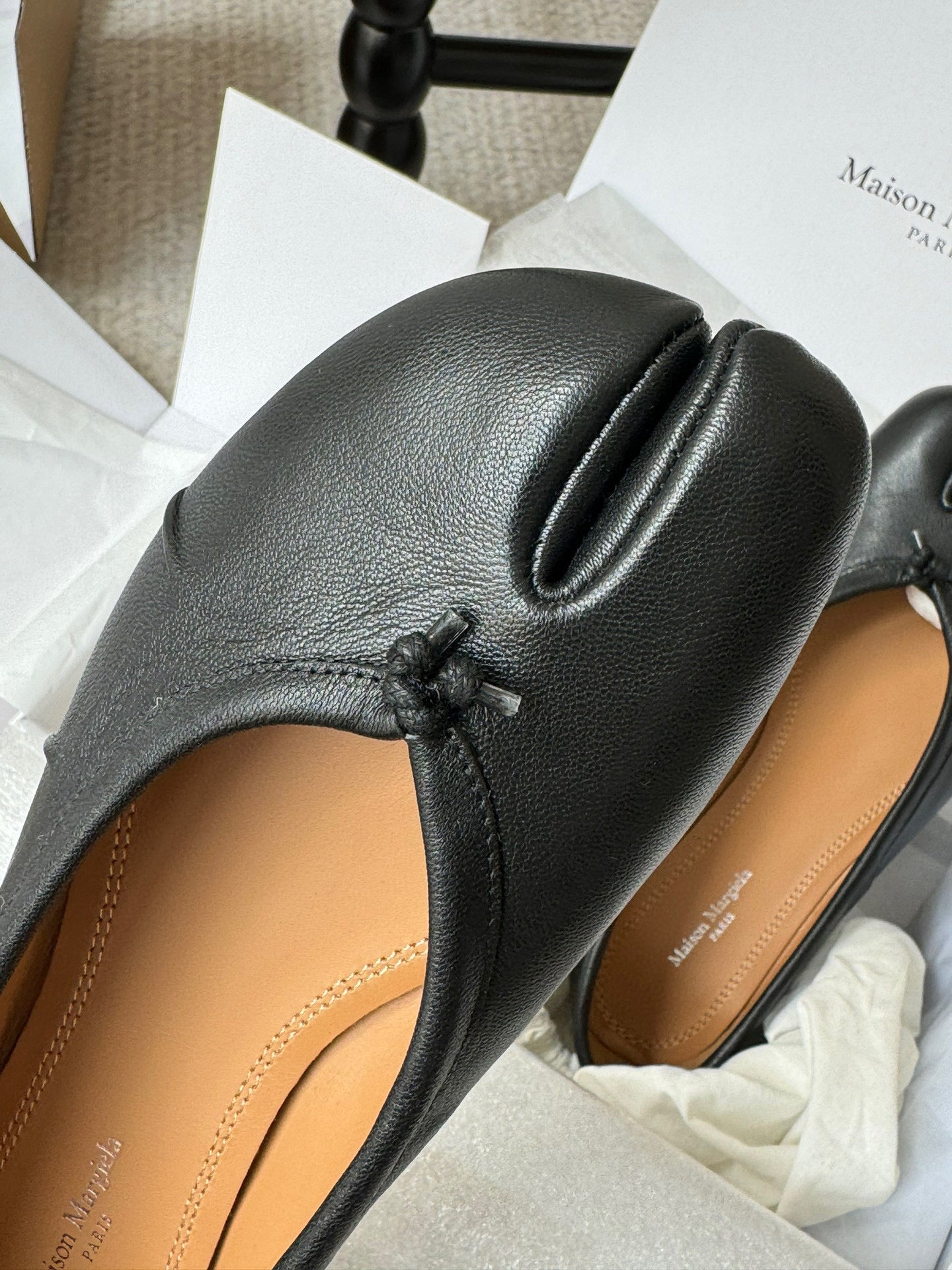 MAISON M TABI BALLET FLATS