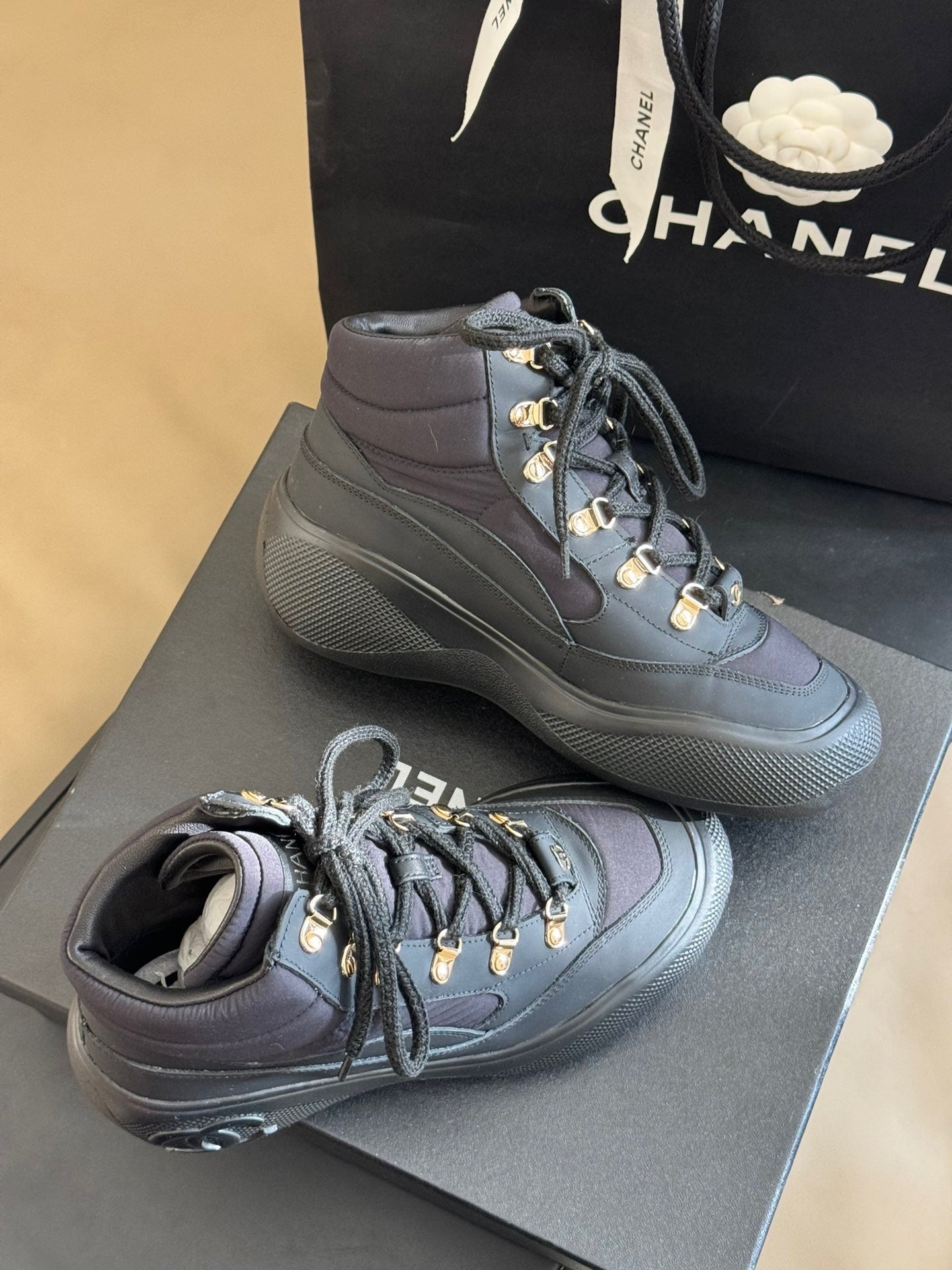 CC TRAINERS