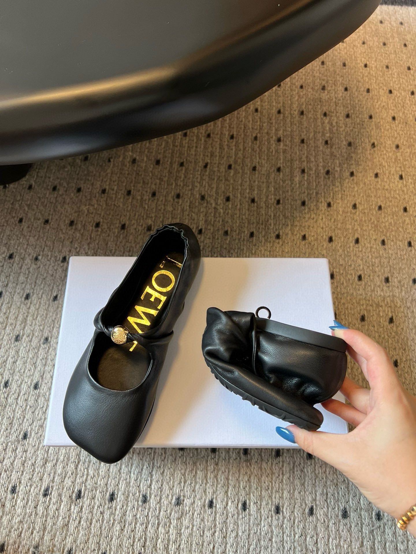 LOEW BALLET PUMPS